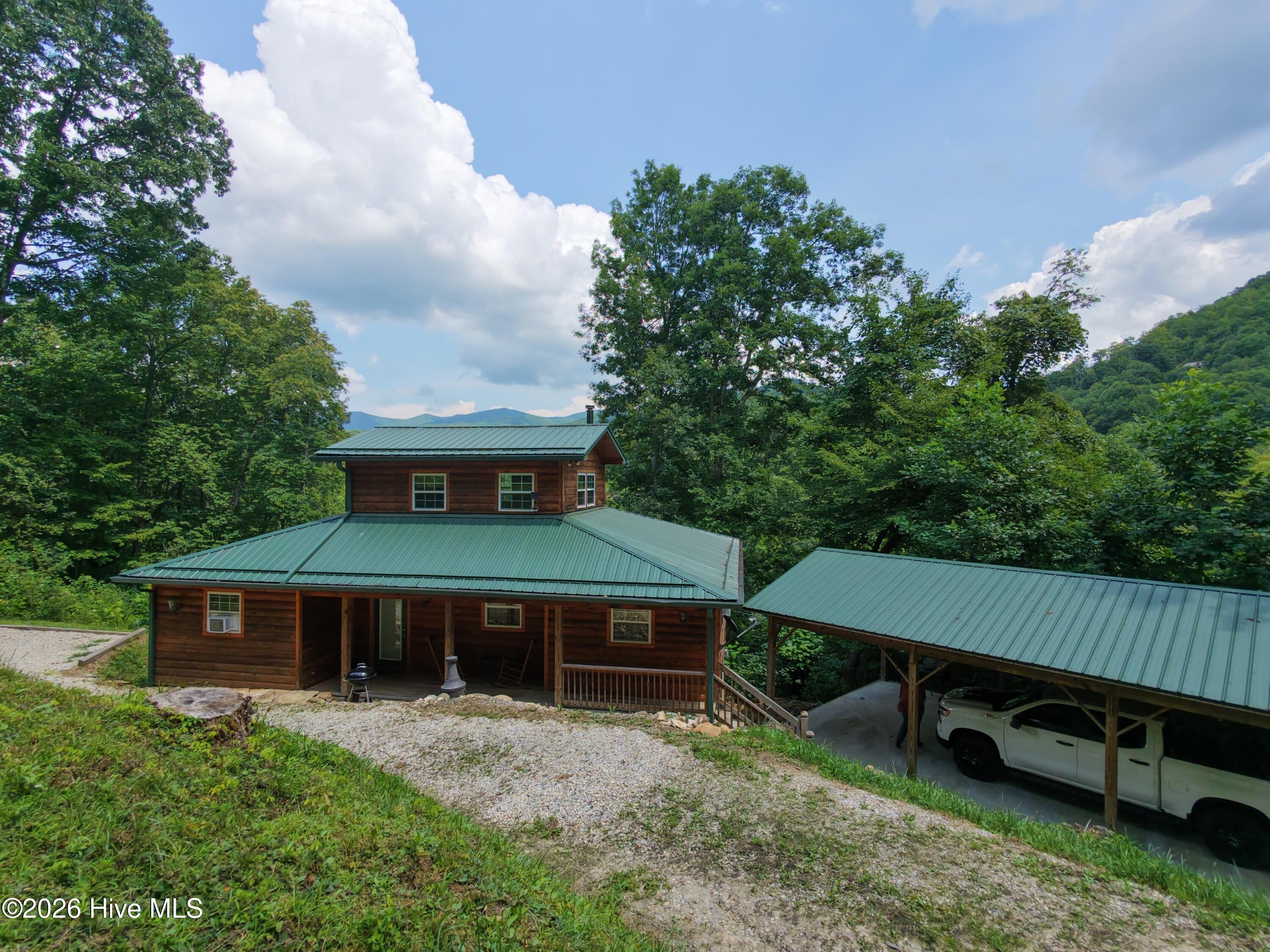 119 Bucks Nest Drive