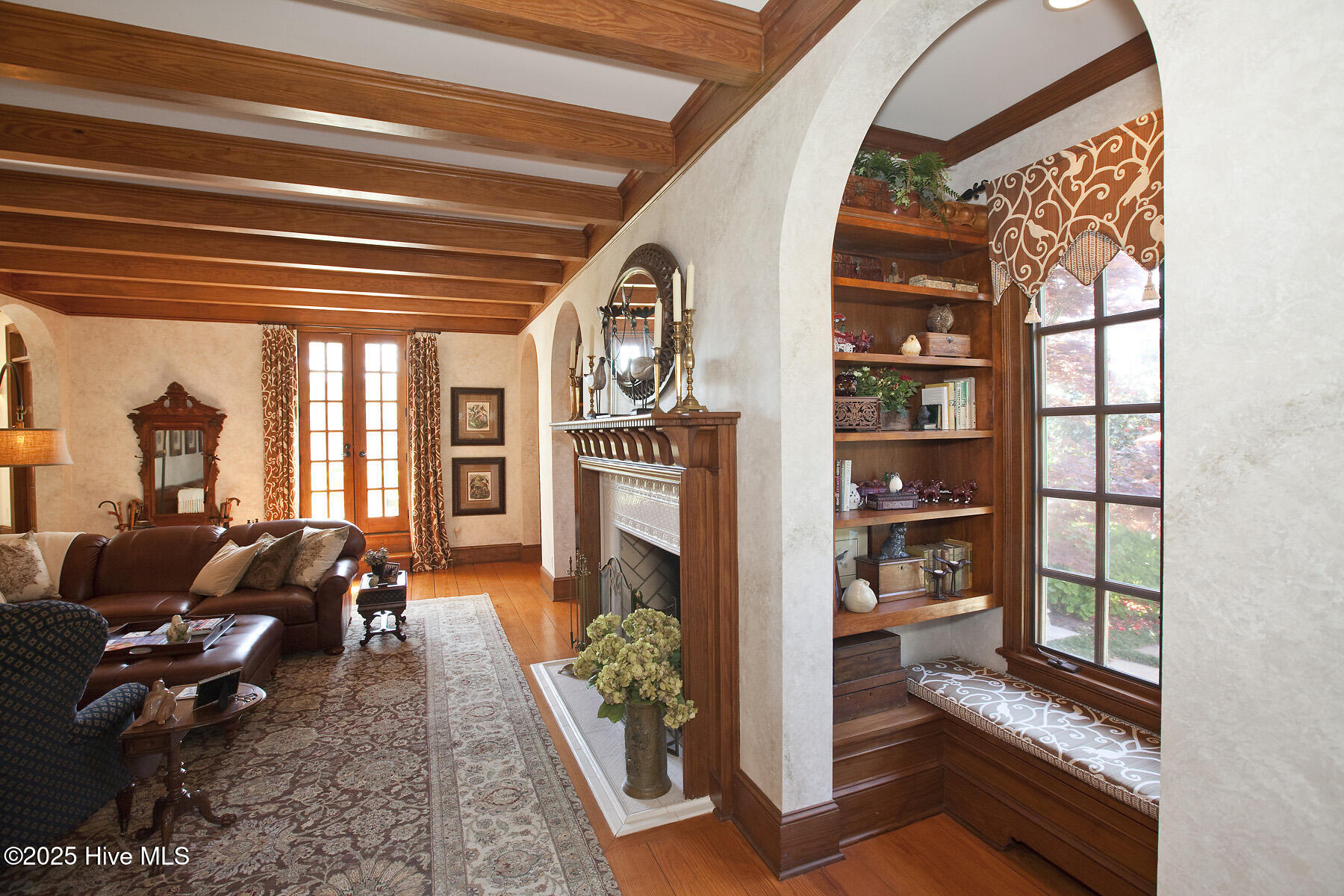 100560338 | Photo 29