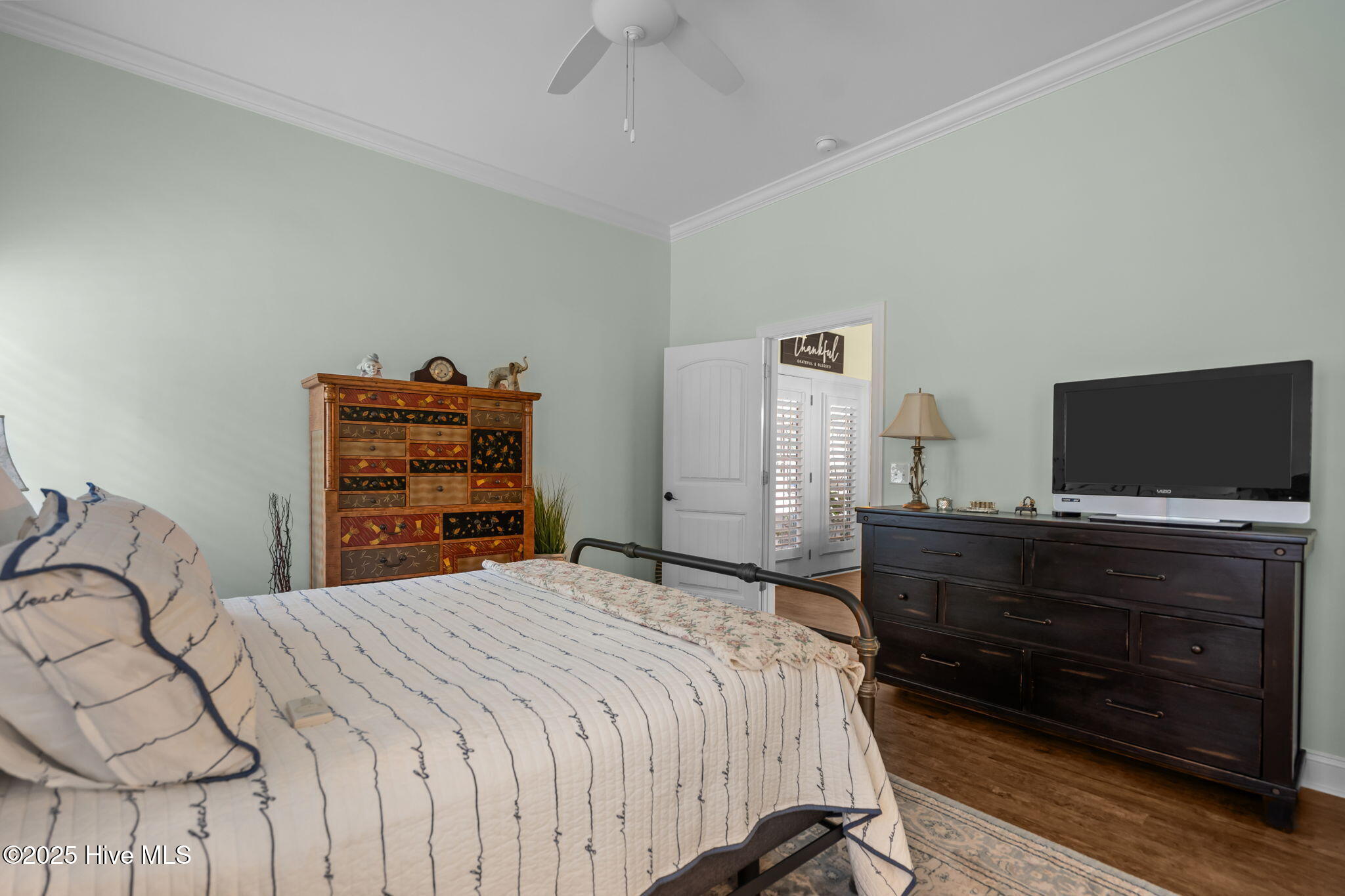 100524220 | Photo 27