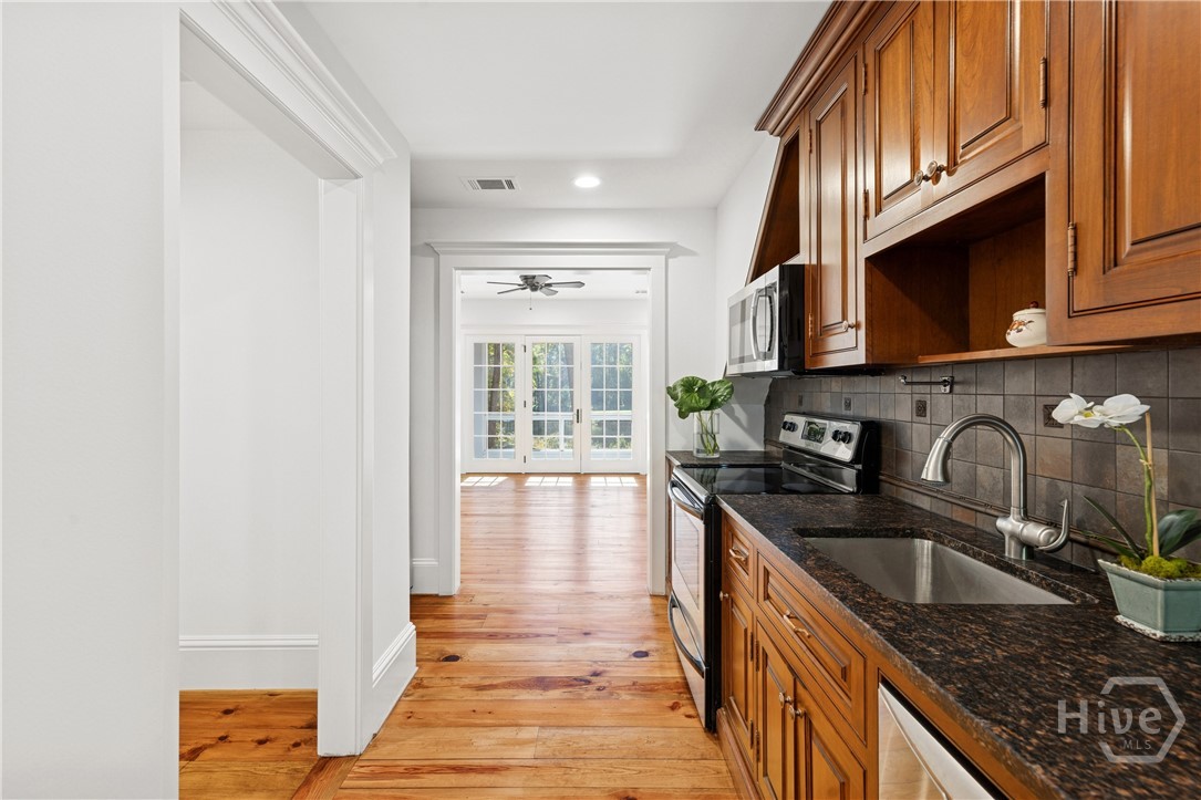 Carriage House Kitchen