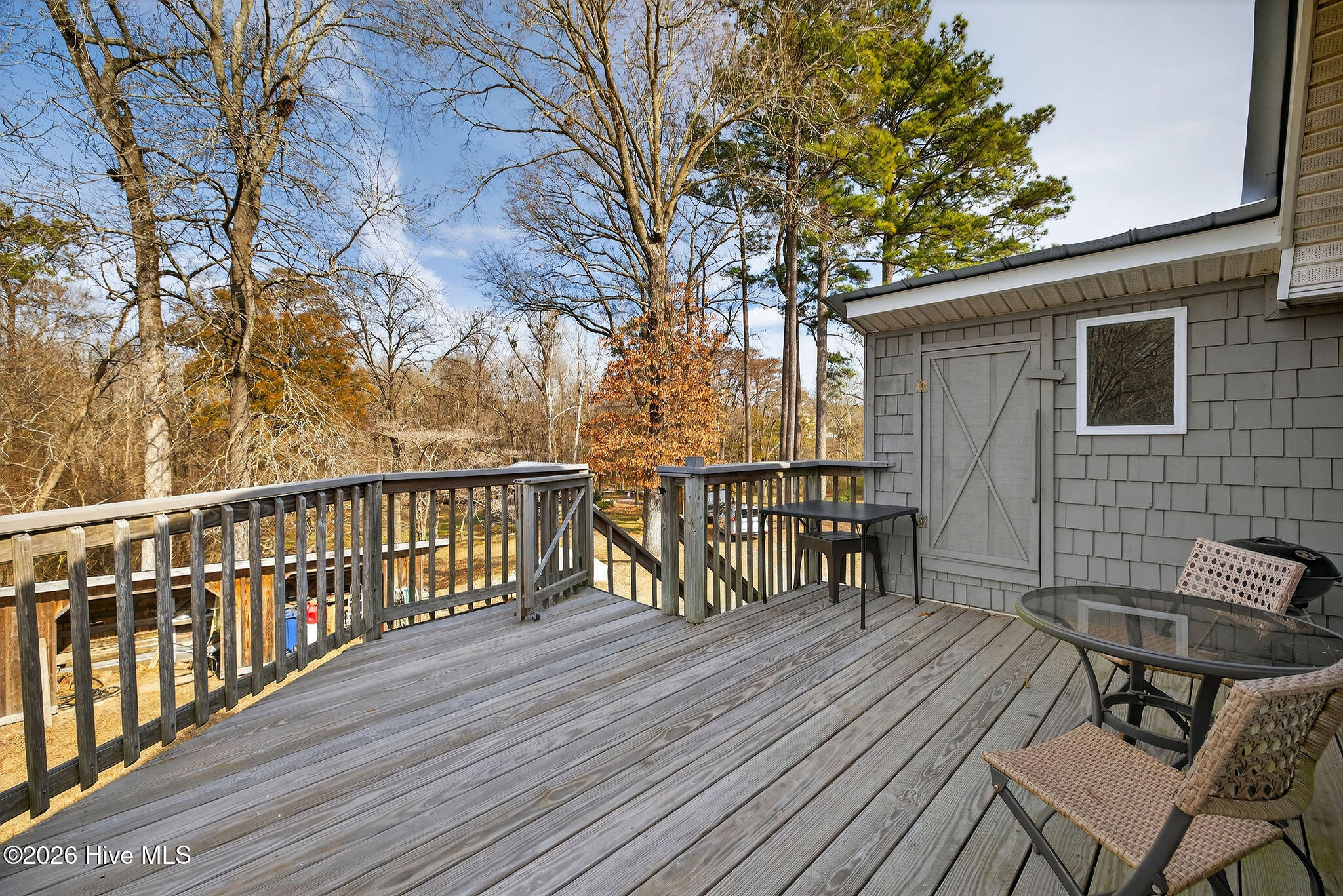 100542936 | Photo 72