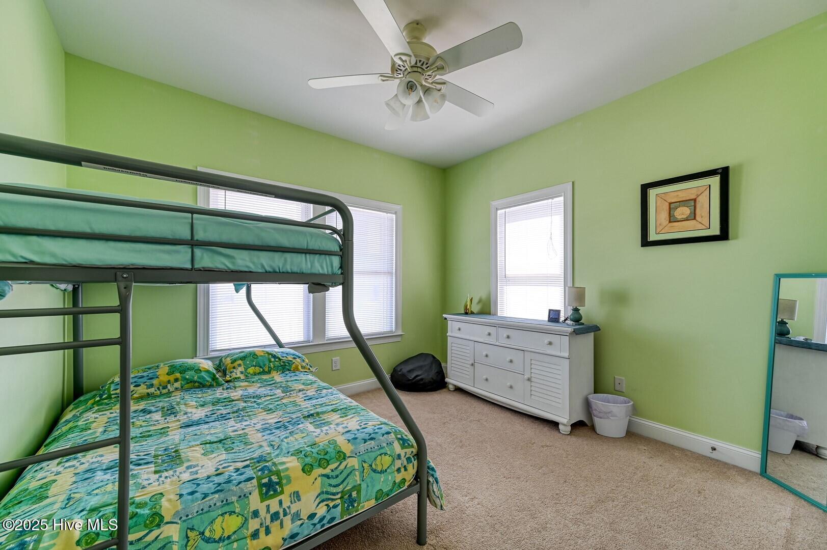 100496177 | Photo 25