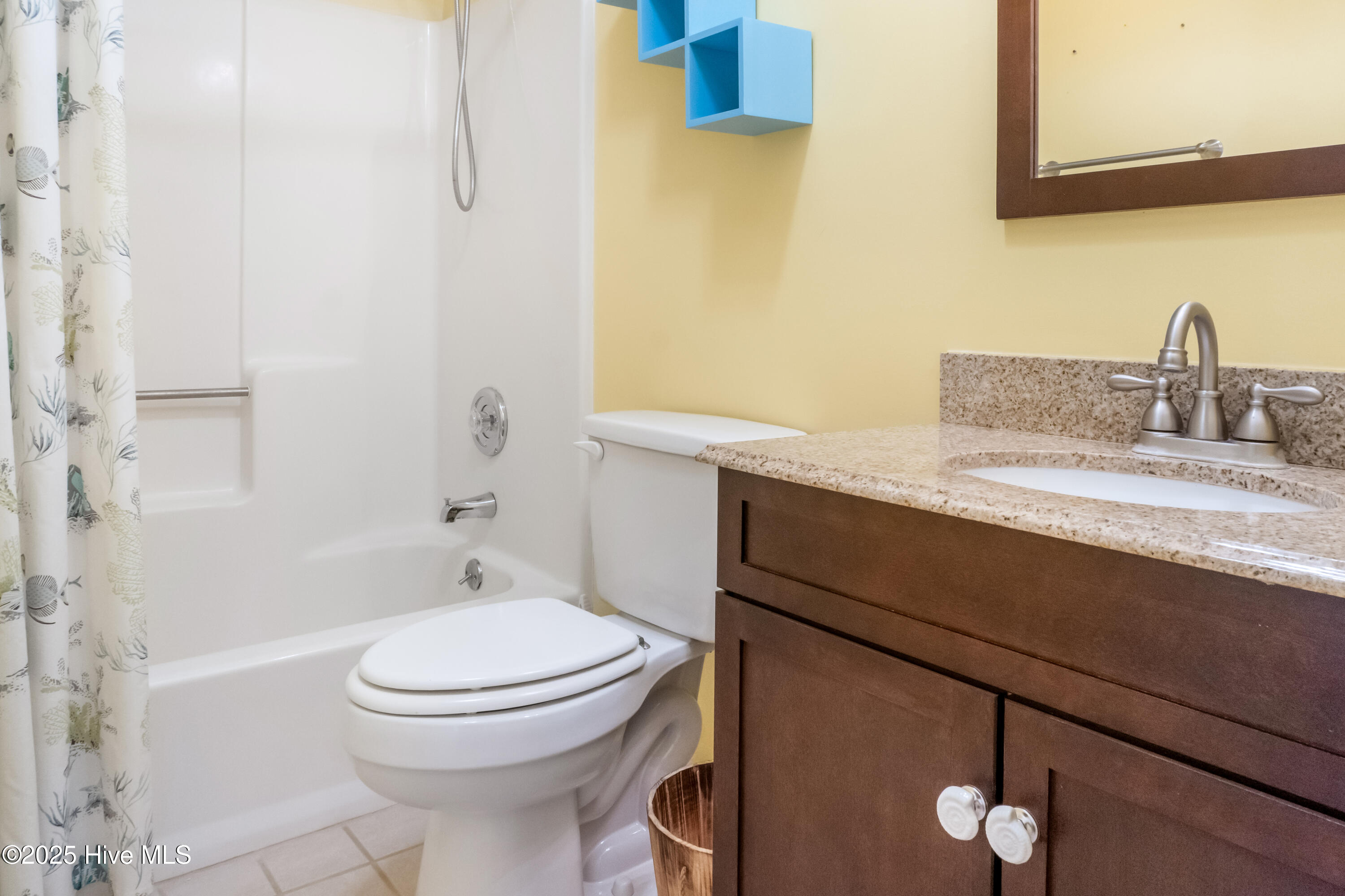 100526204 | Photo 13