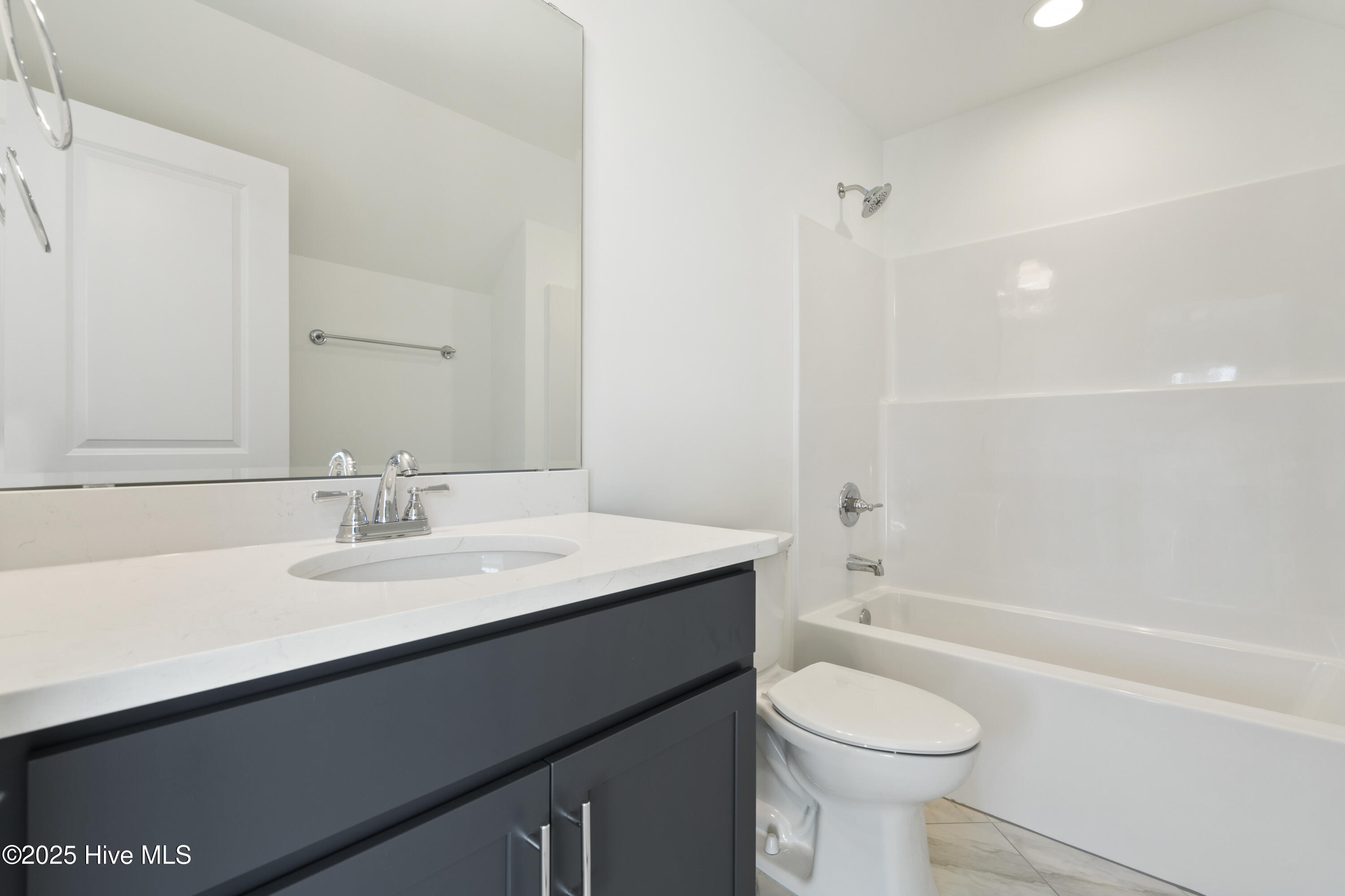 100517752 | Photo 37