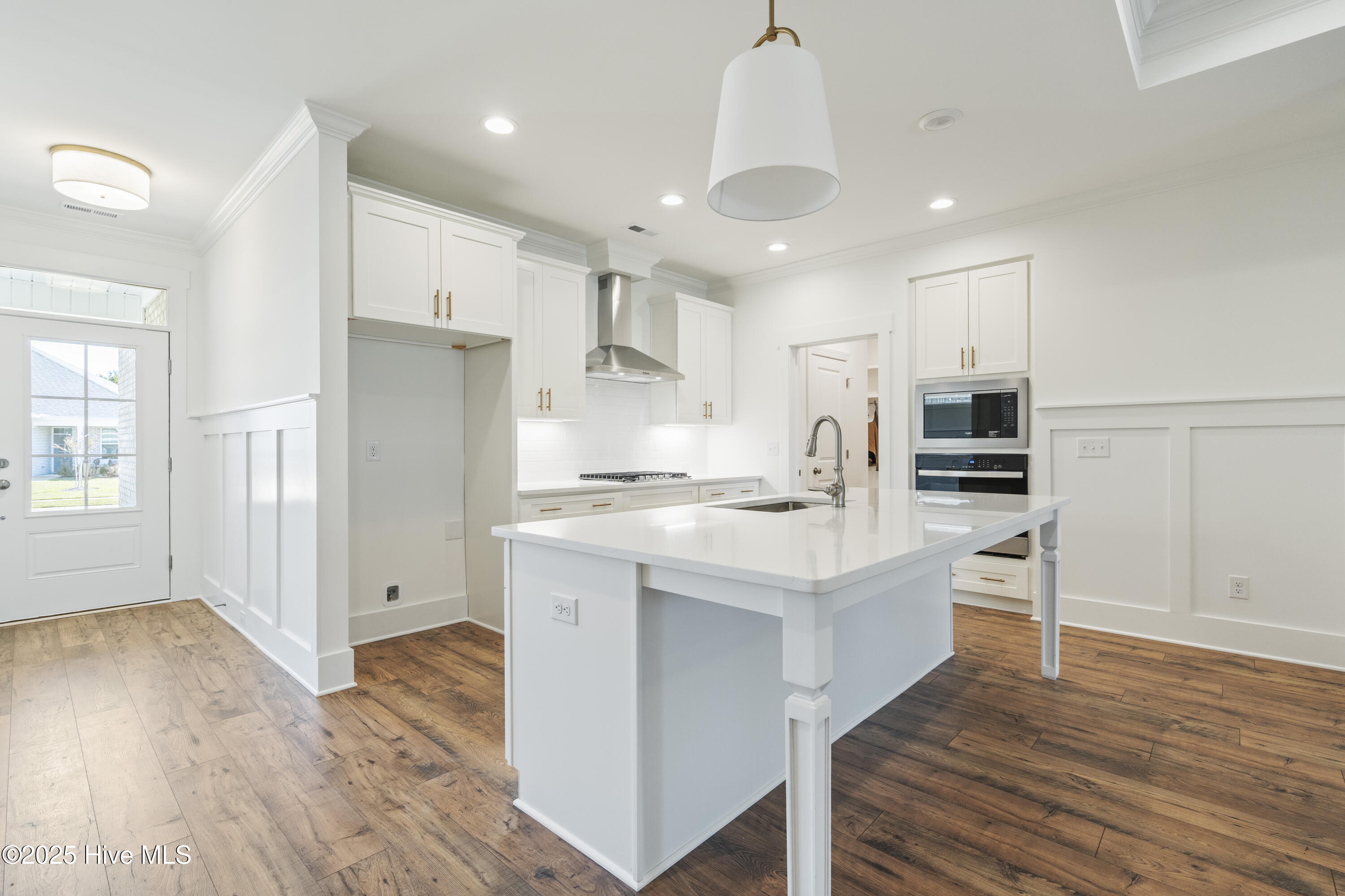 100522152 | Photo 10