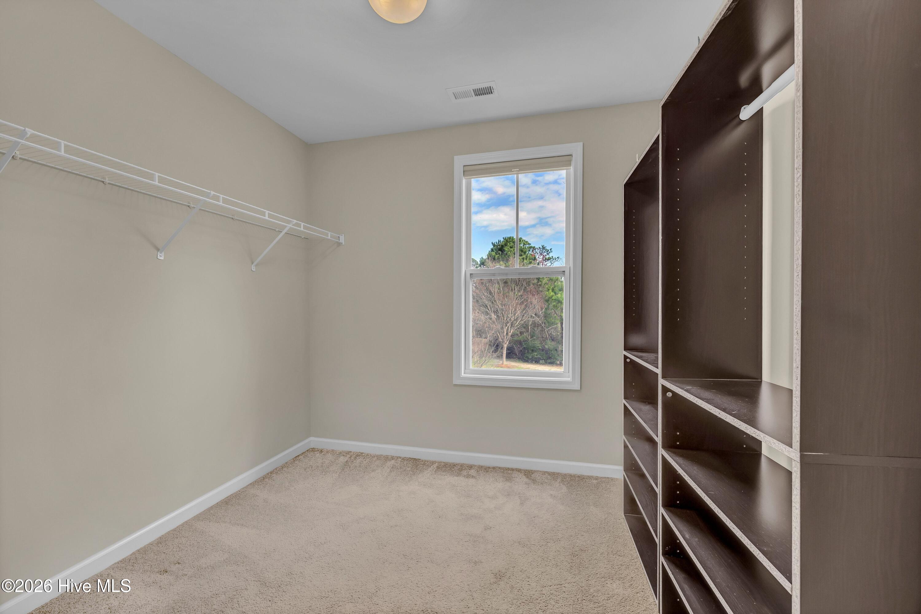 100560481 | Photo 22