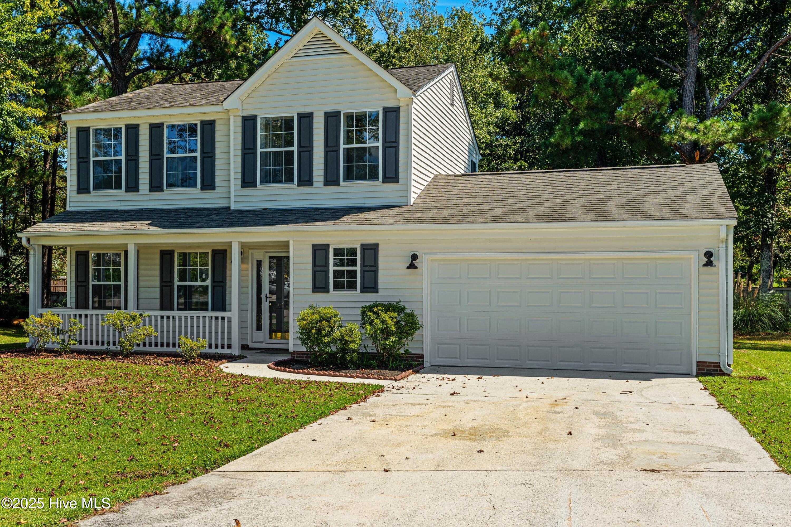 6603 Whinbrel Court, Wilmington, NC 28409 – photo 2: 001-6603WhimbrelCourt-Wilmington-NC-2840