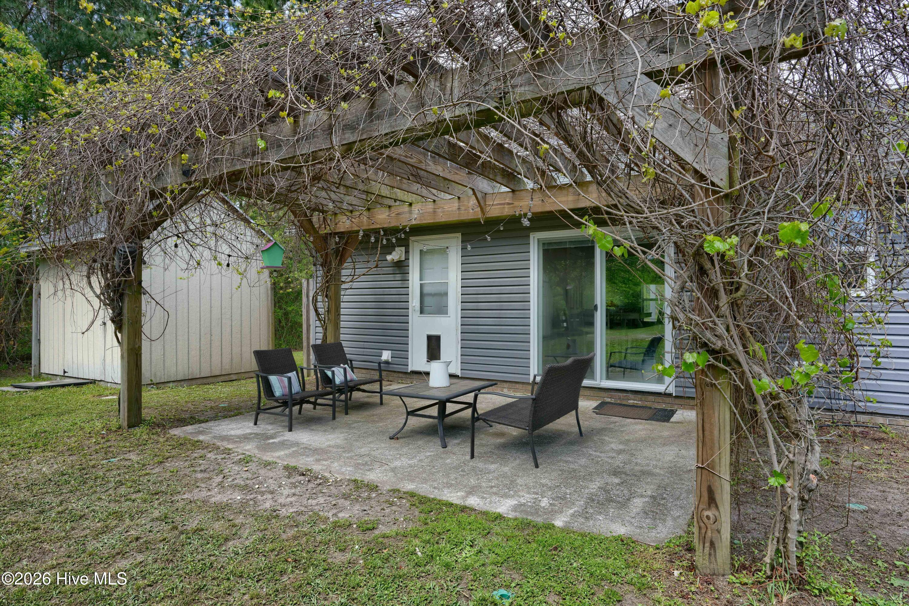 100565551 | Photo 23