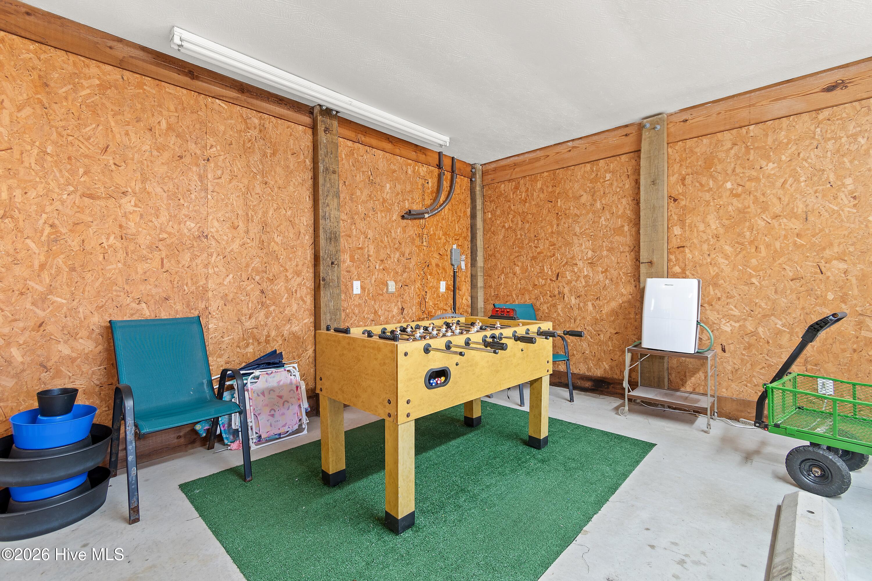 100564981 | Photo 31