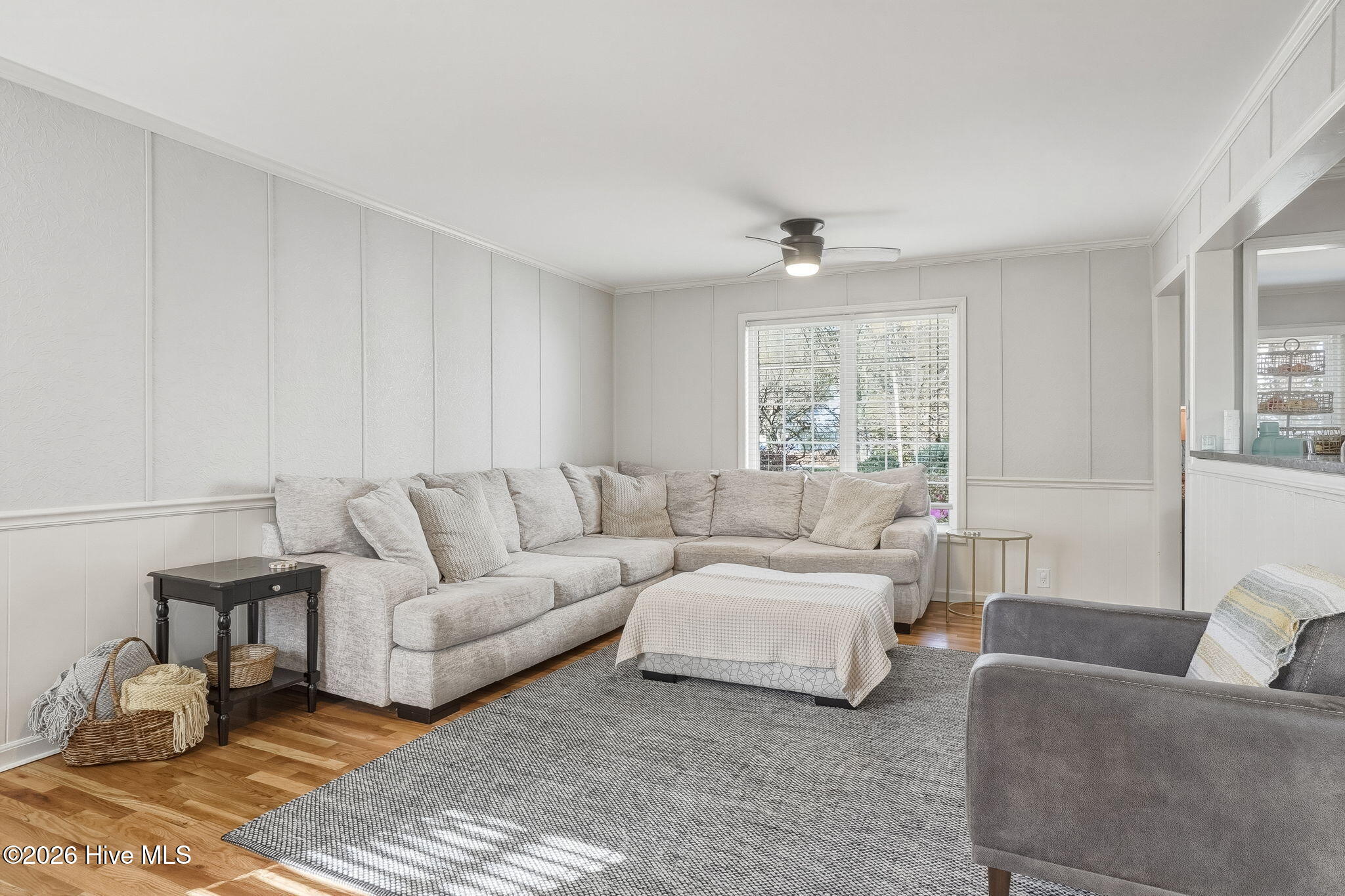 100566494 | Photo 24