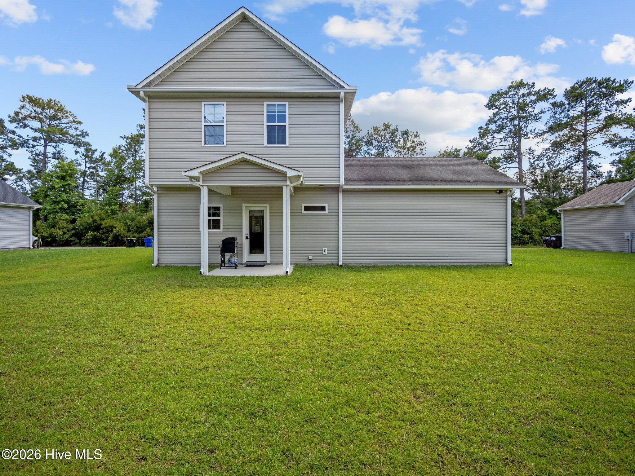 100566345 | Photo 35