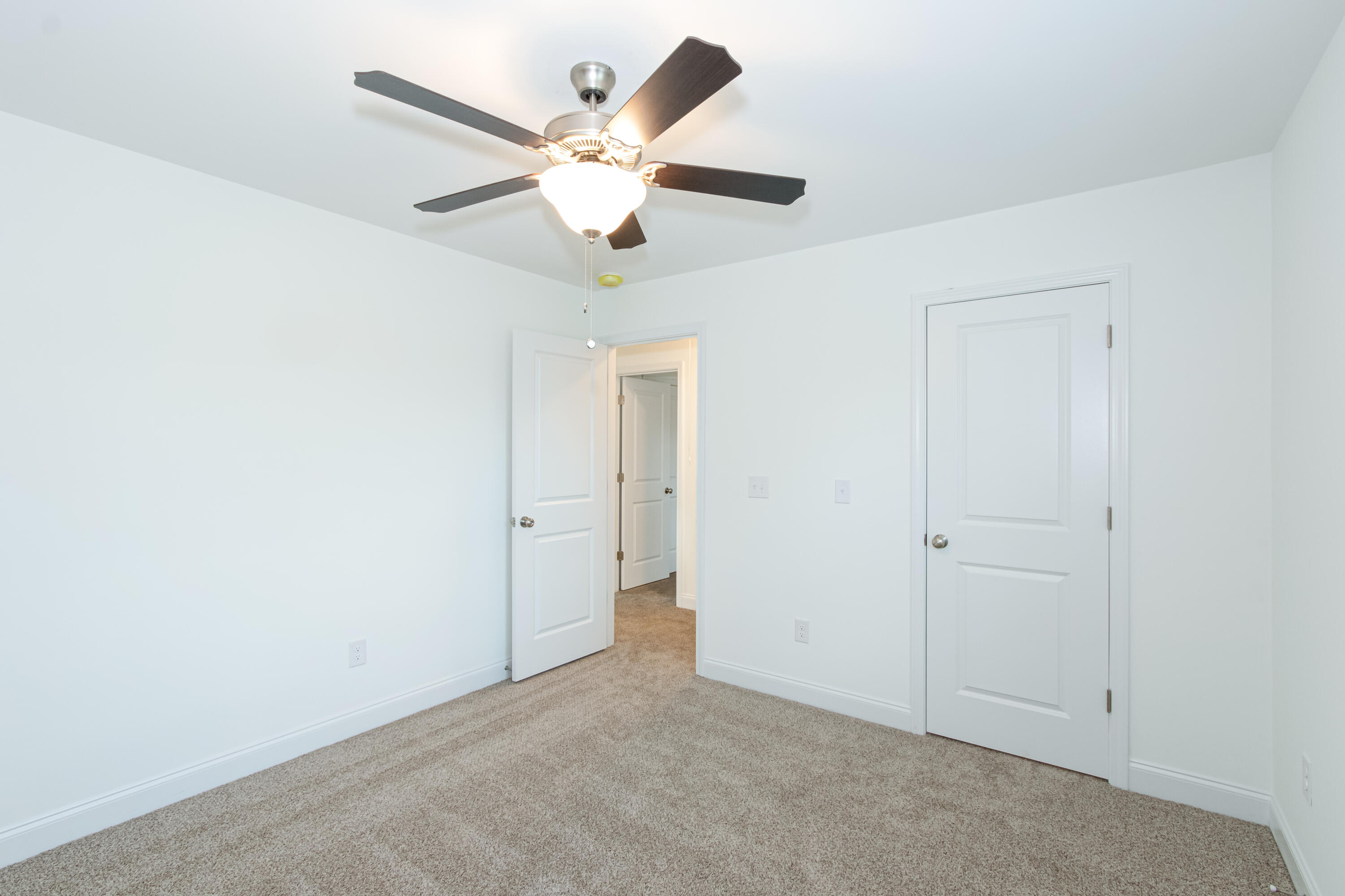 2nd St, 526, Interior-18