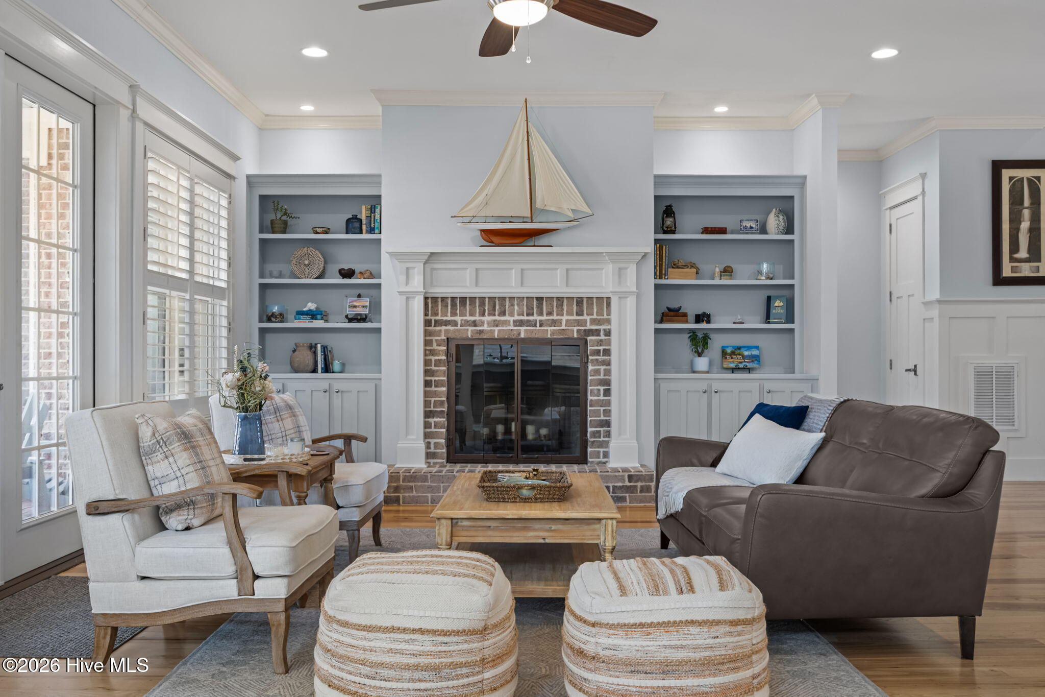 100554318 | Photo 18