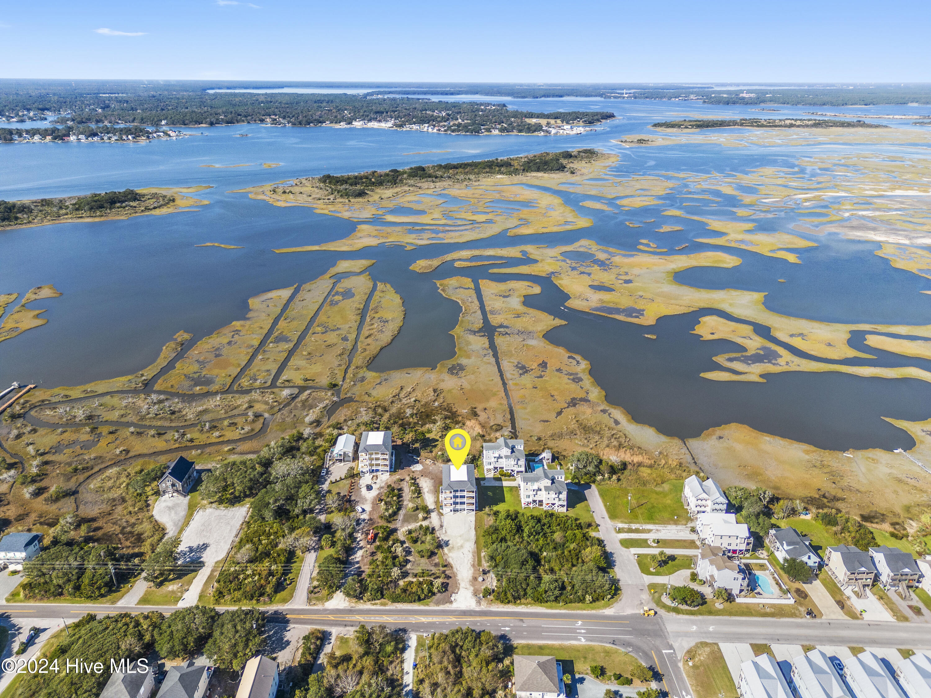 2083 New River Inlet Road A,North Topsail Beach