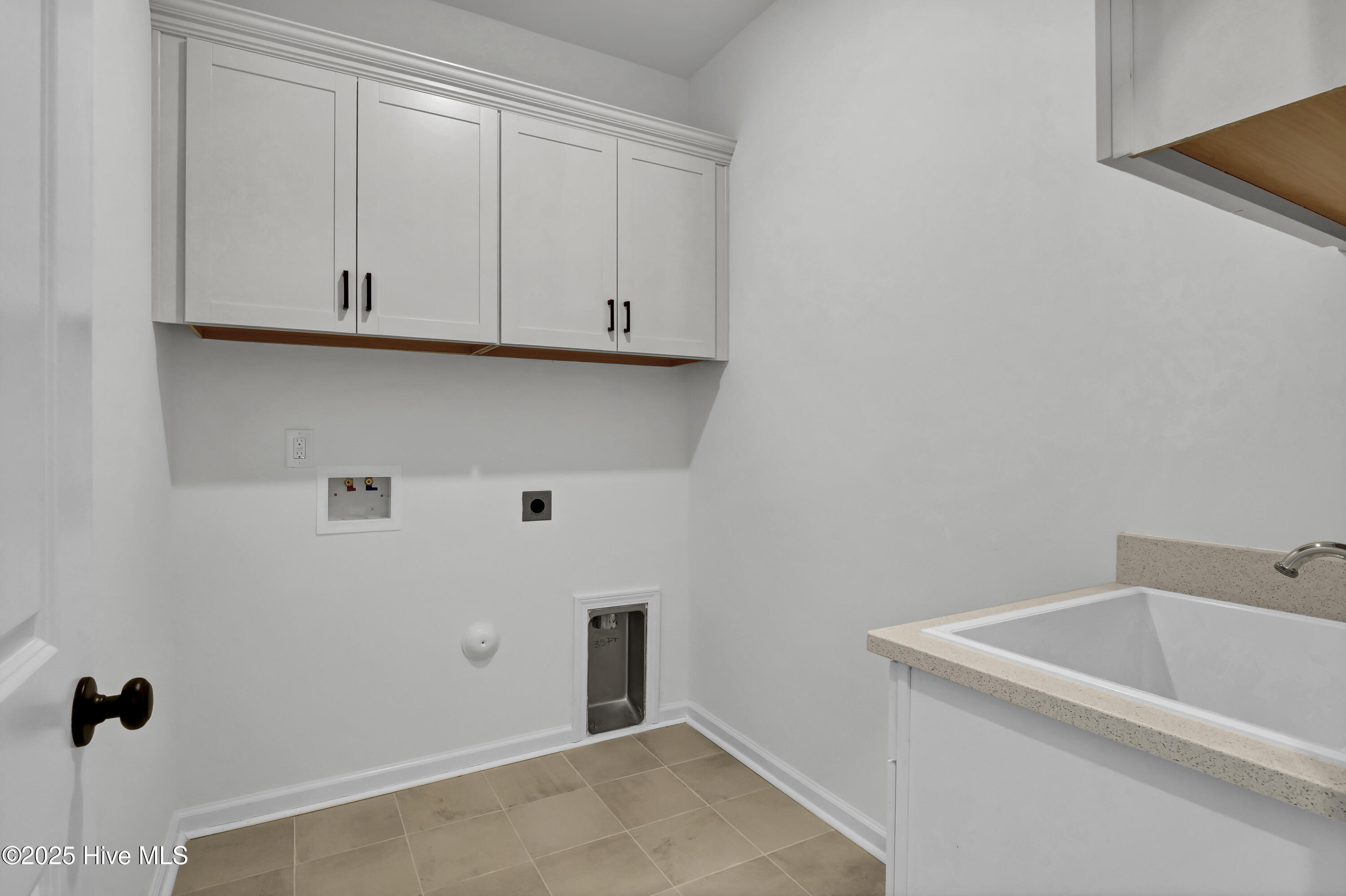 100551524 | Photo 24