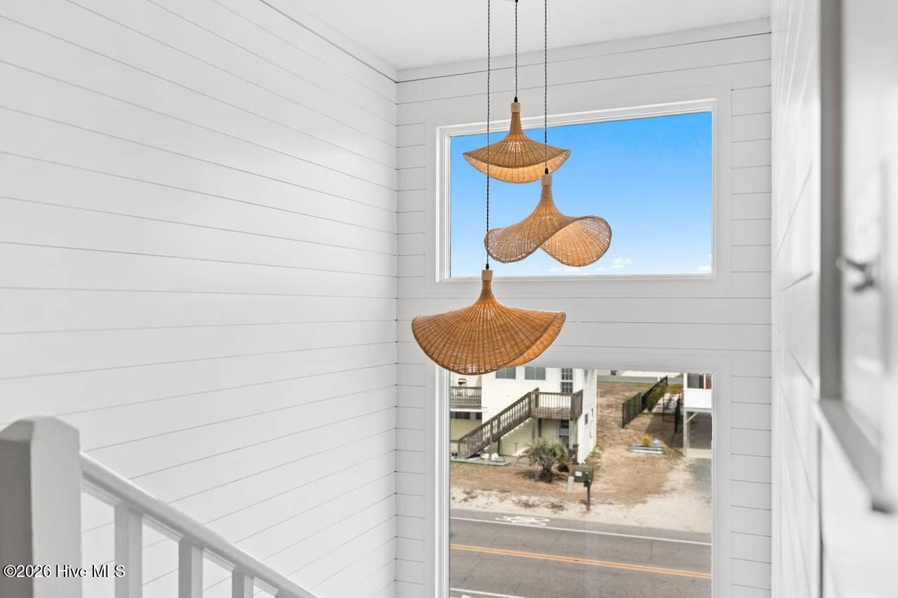 100556593 | Photo 67