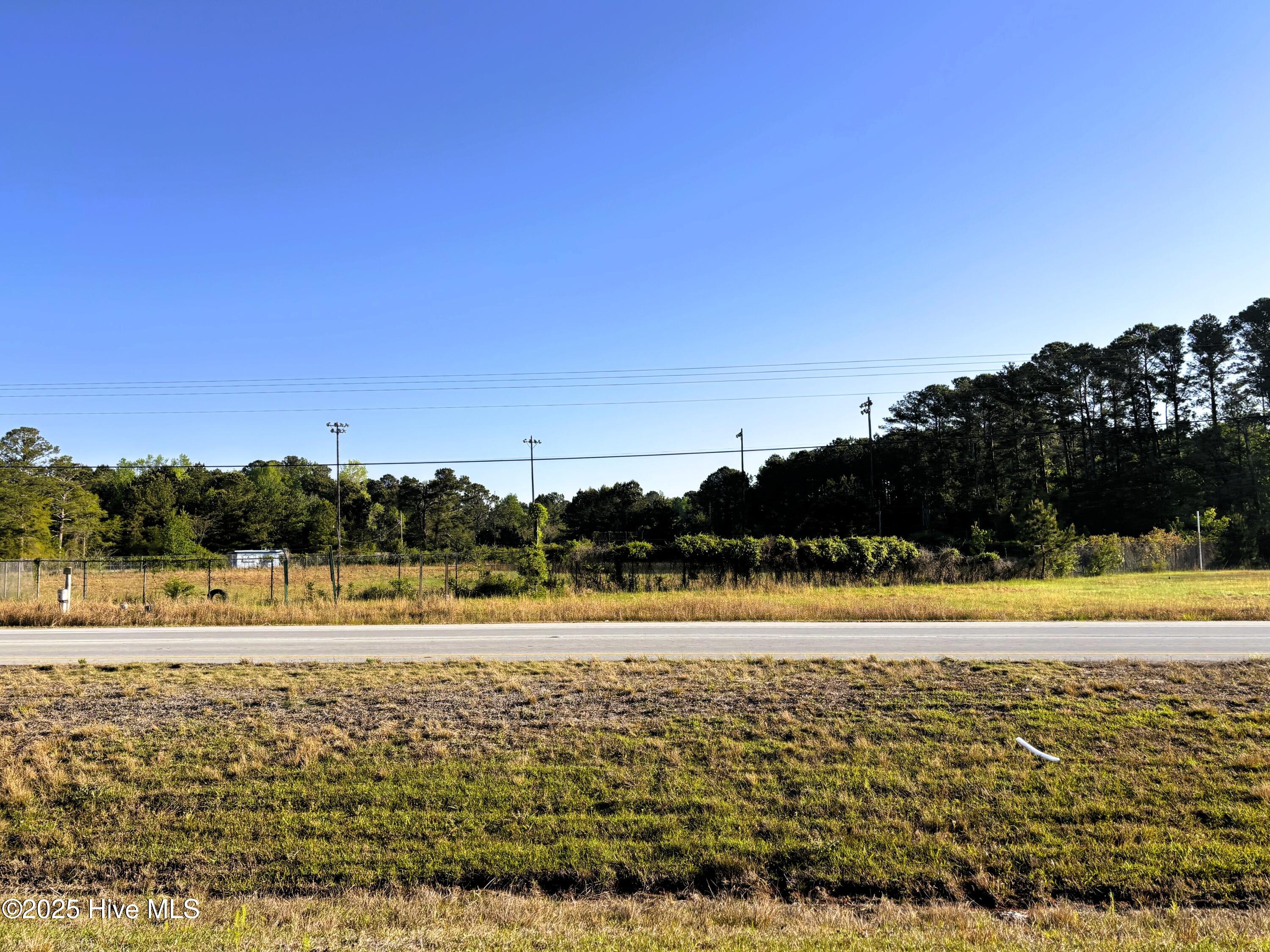 657 Freedom Way,Midway Park