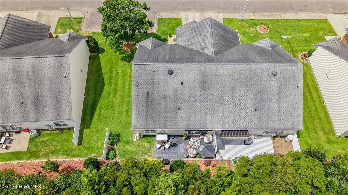 15-104 Oxford Dr-15