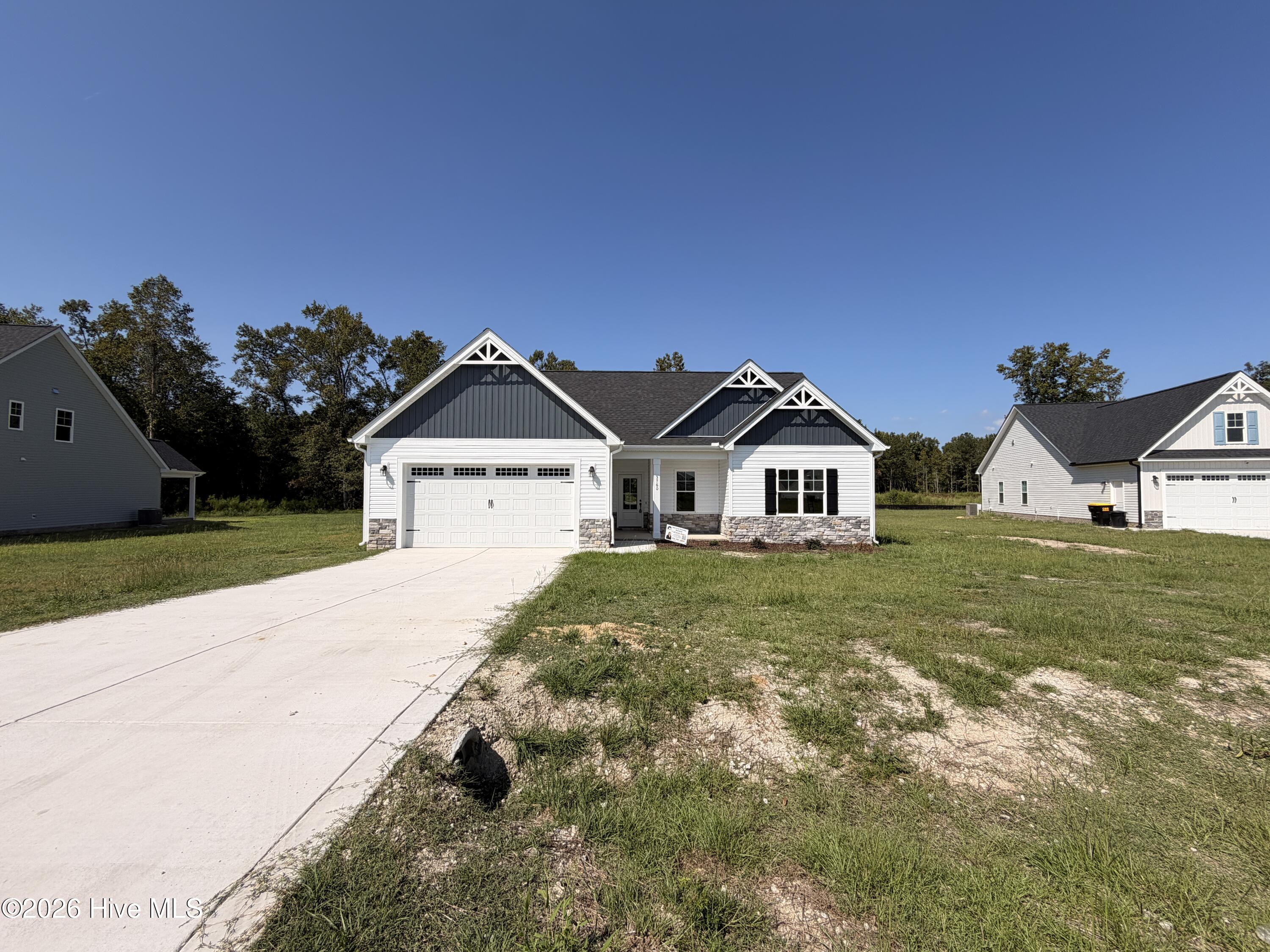 Photo 2 of Single family home for sale at 3760 Chatsworth Dr, La Grange, NC 28551 | MLS# 100579616 | Listing updated on 2026-09-21