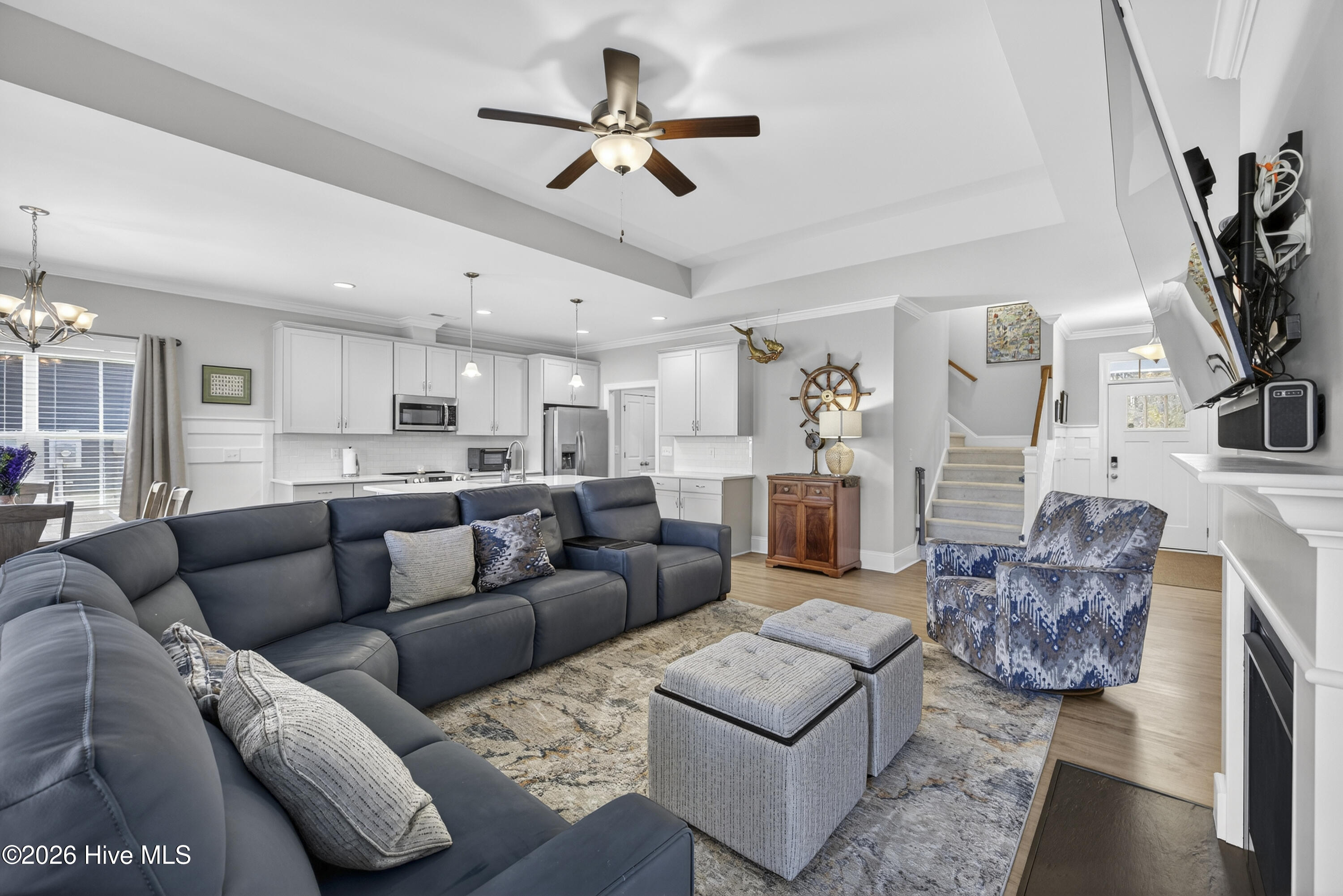 100564336 | Photo 13