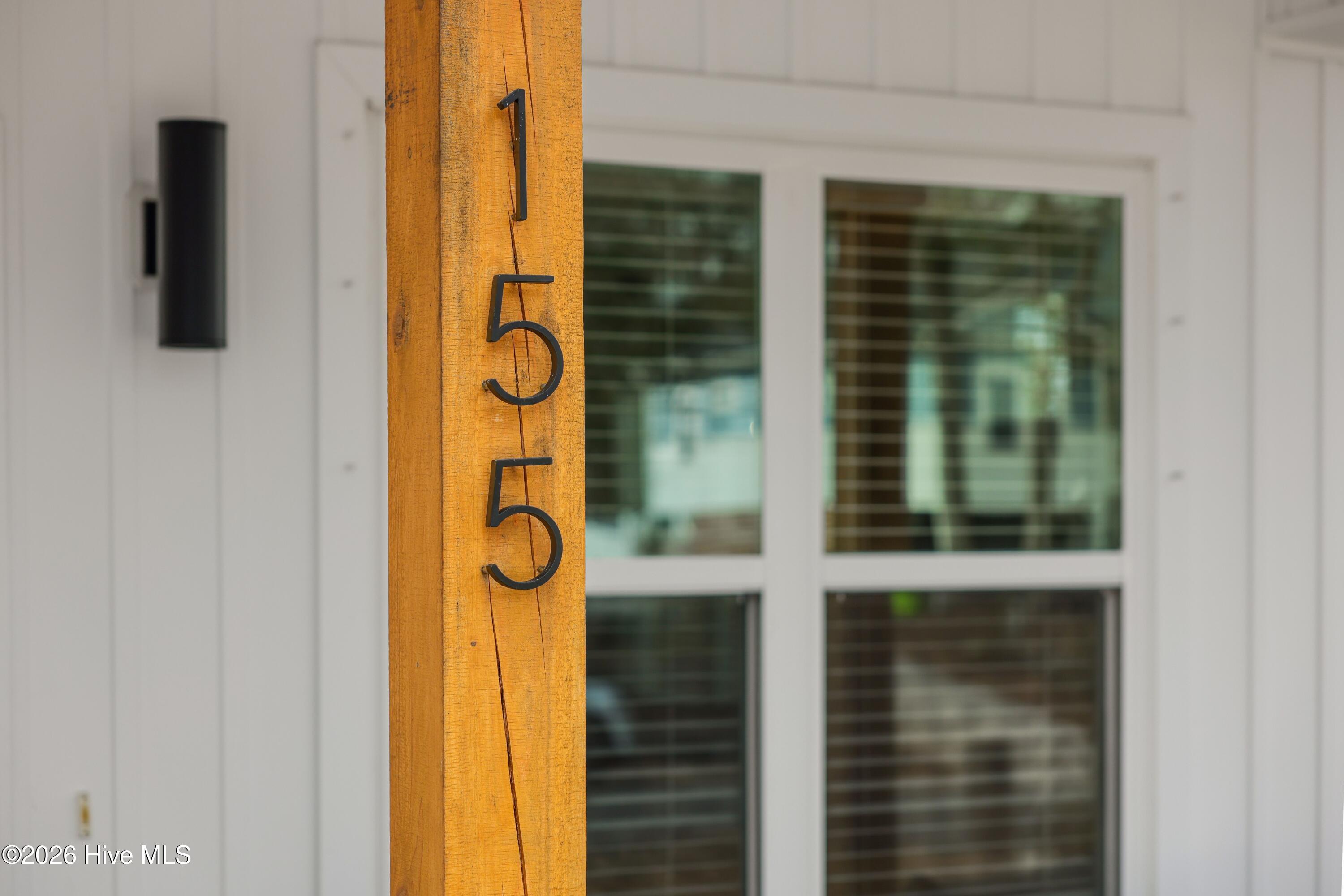 100609334 | Photo 2
