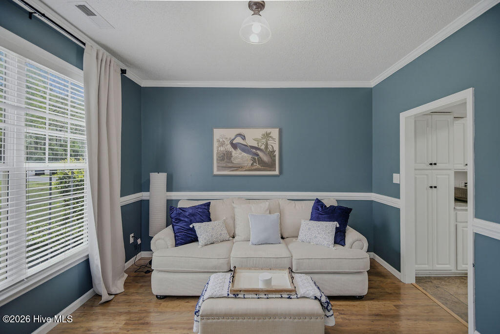 100565606 | Photo 24