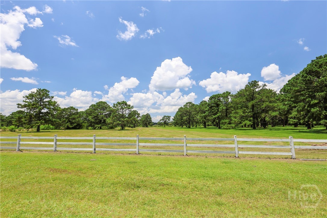 5747 Ogeechee Road, Savannah, GA, 31405