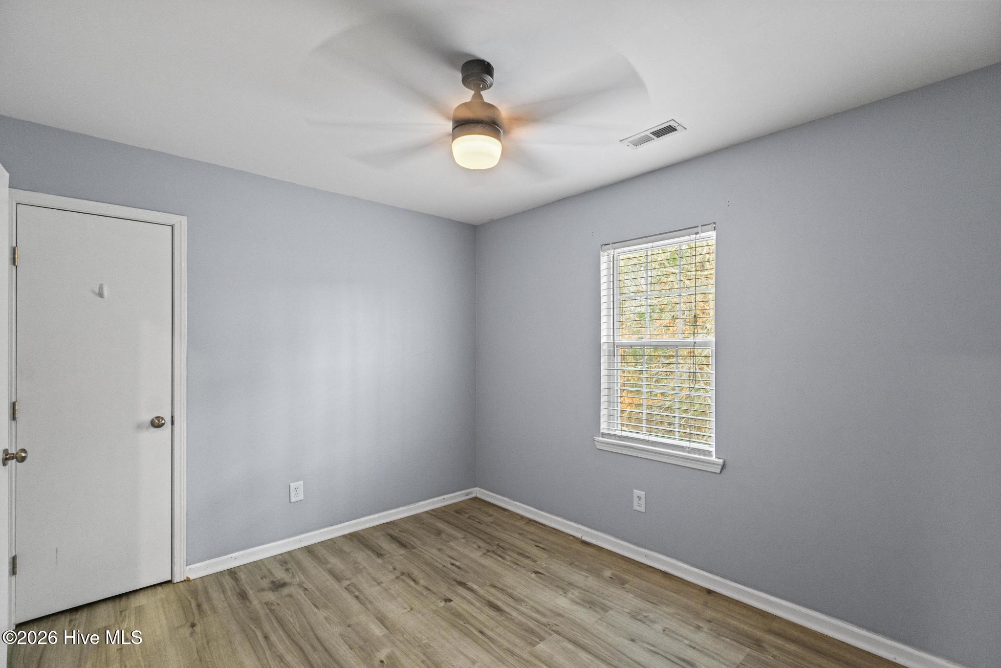 100556616 | Photo 22