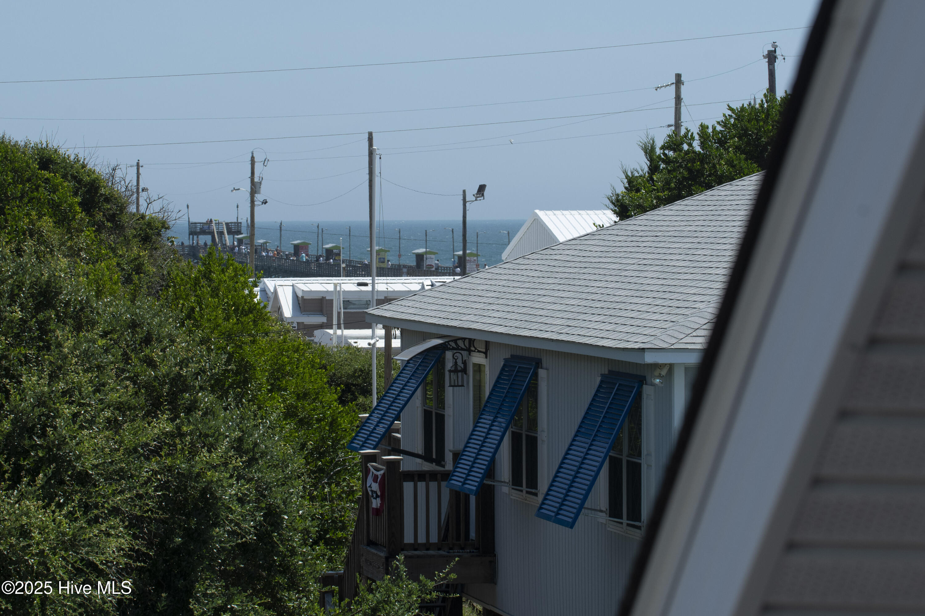 100520173 | Photo 83