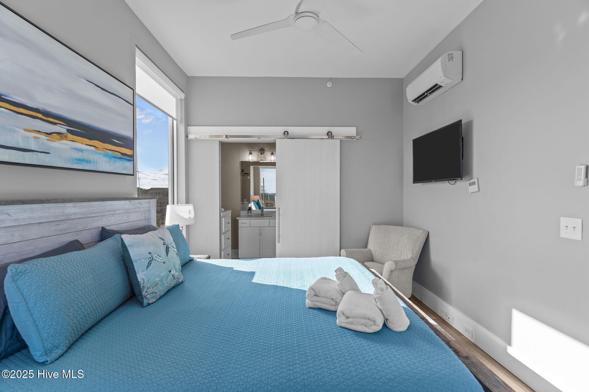 100541831 | Photo 34