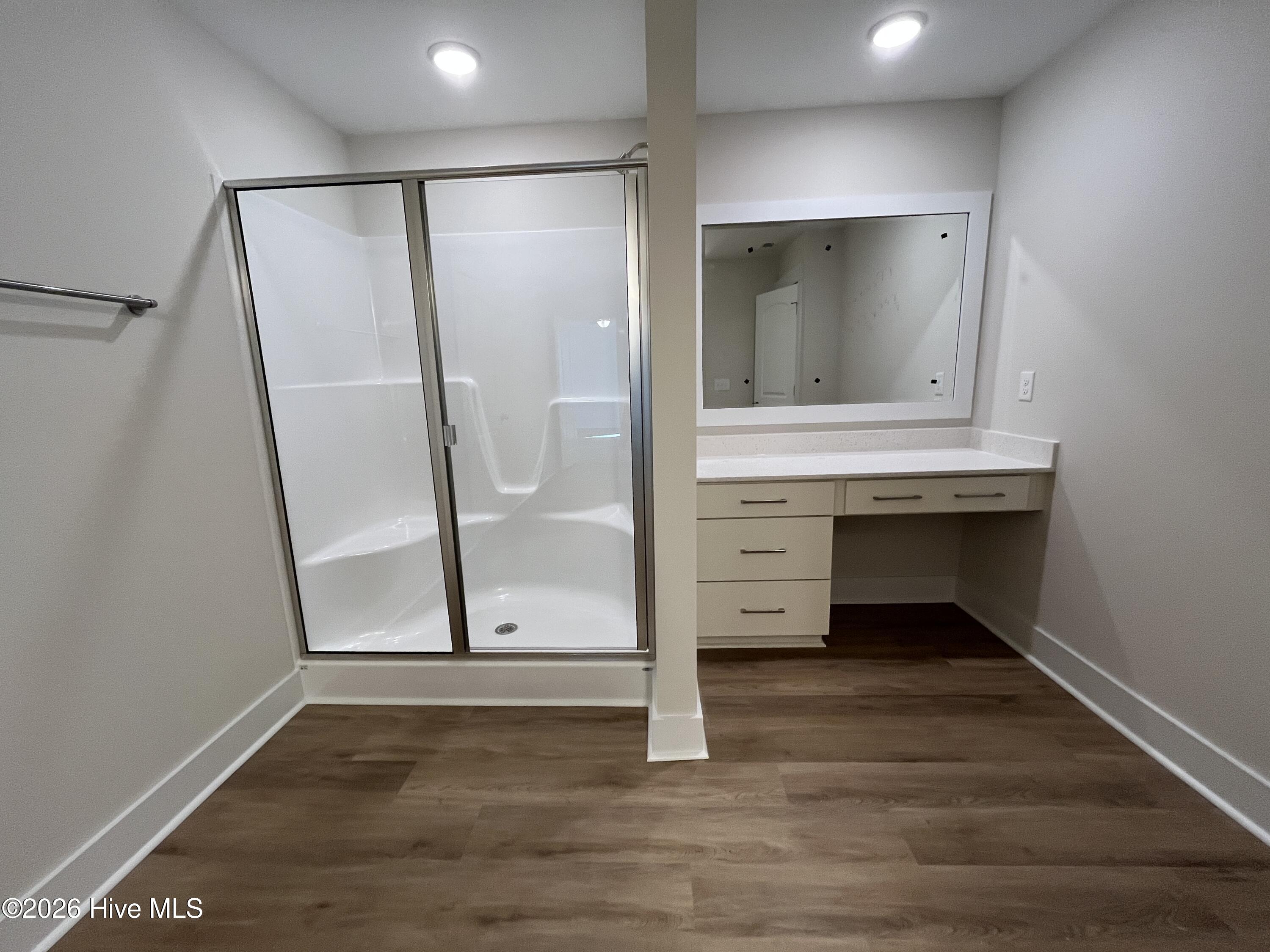 100544974 | Photo 27