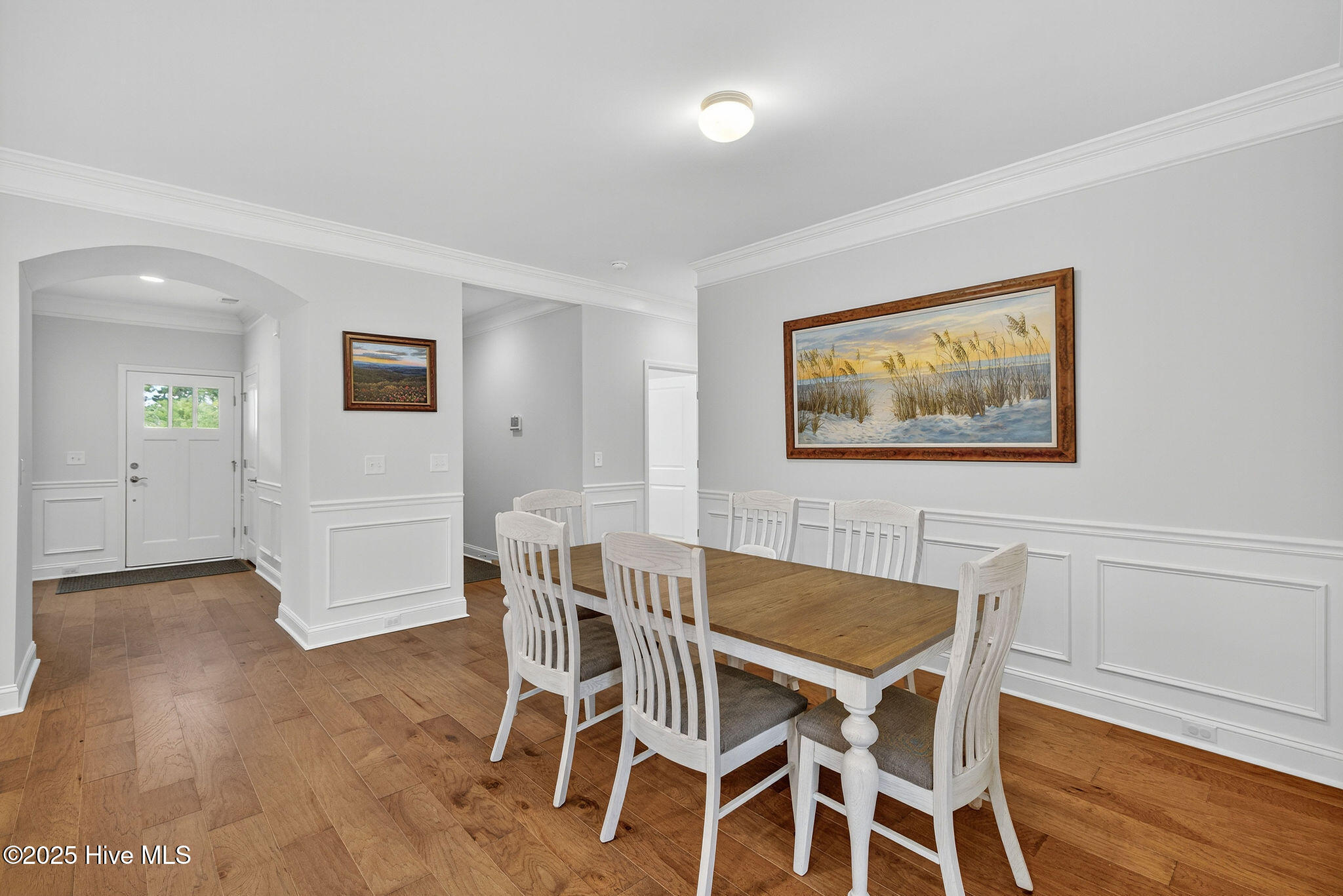 100565700 | Photo 26