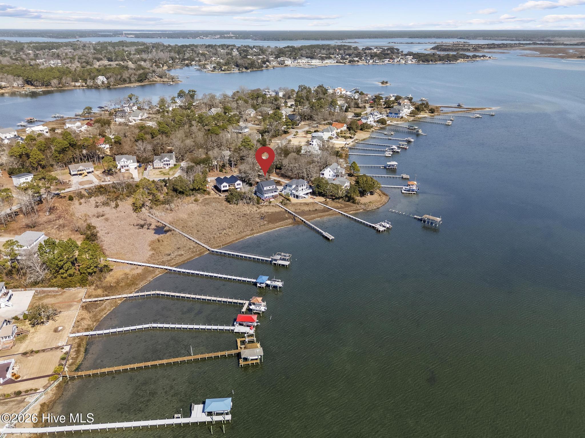 100557619 | Photo 56