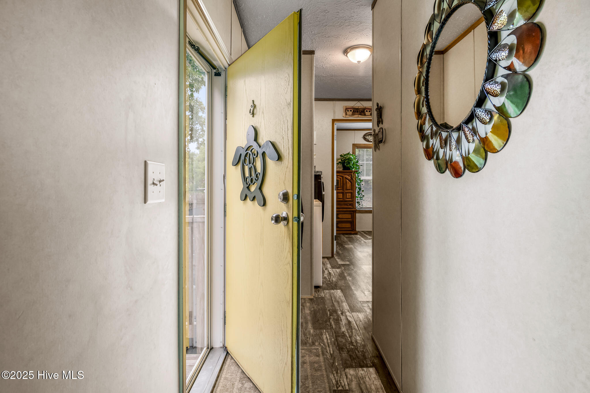 100524140 | Photo 18