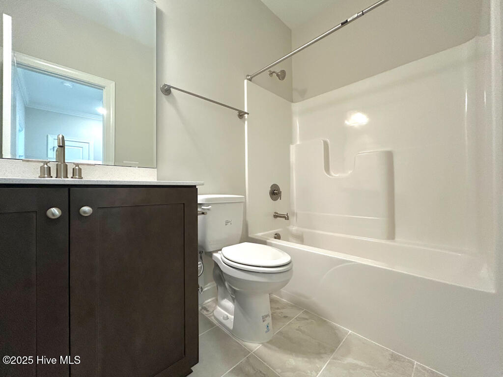 100510187 | Photo 66