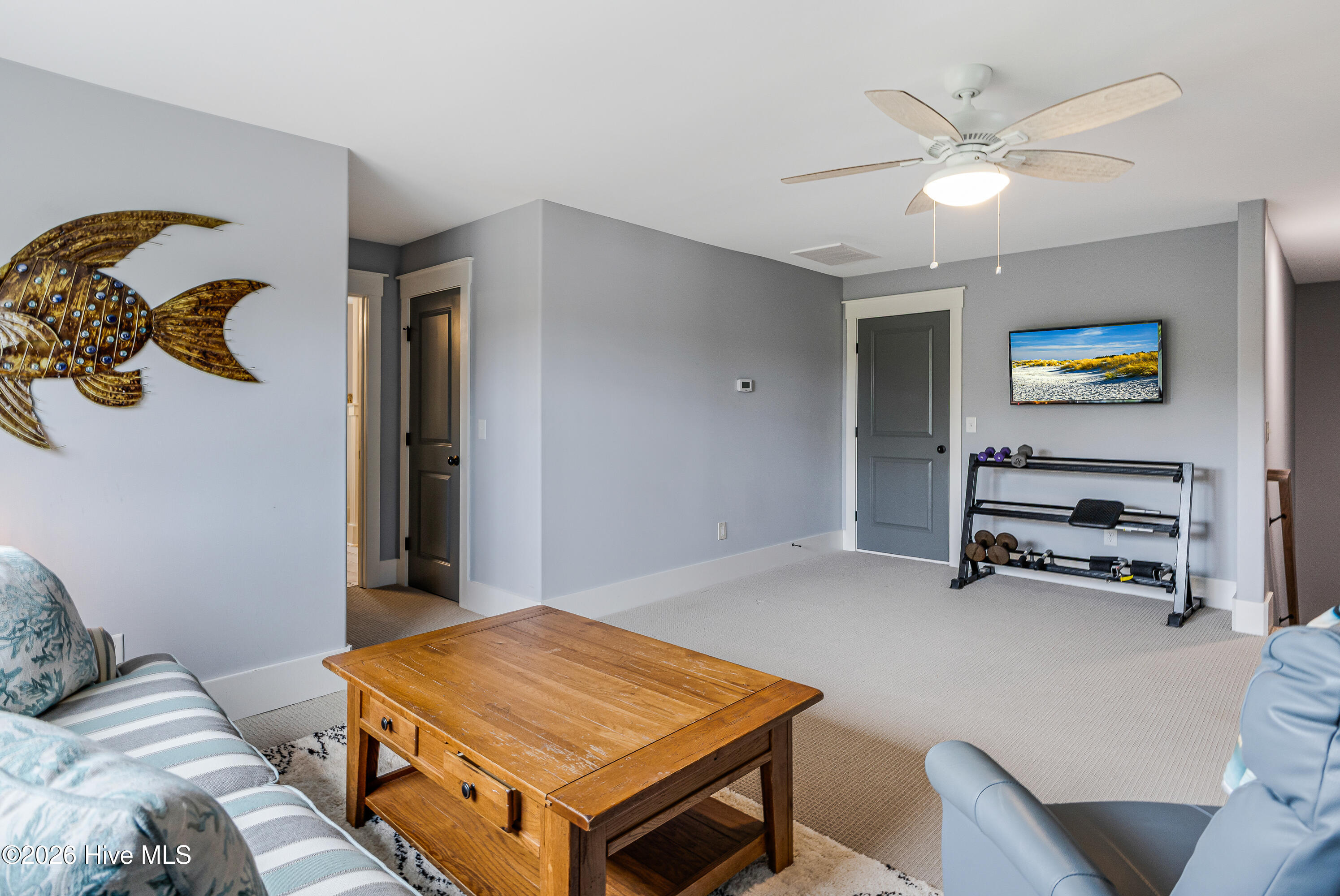 100551306 | Photo 42