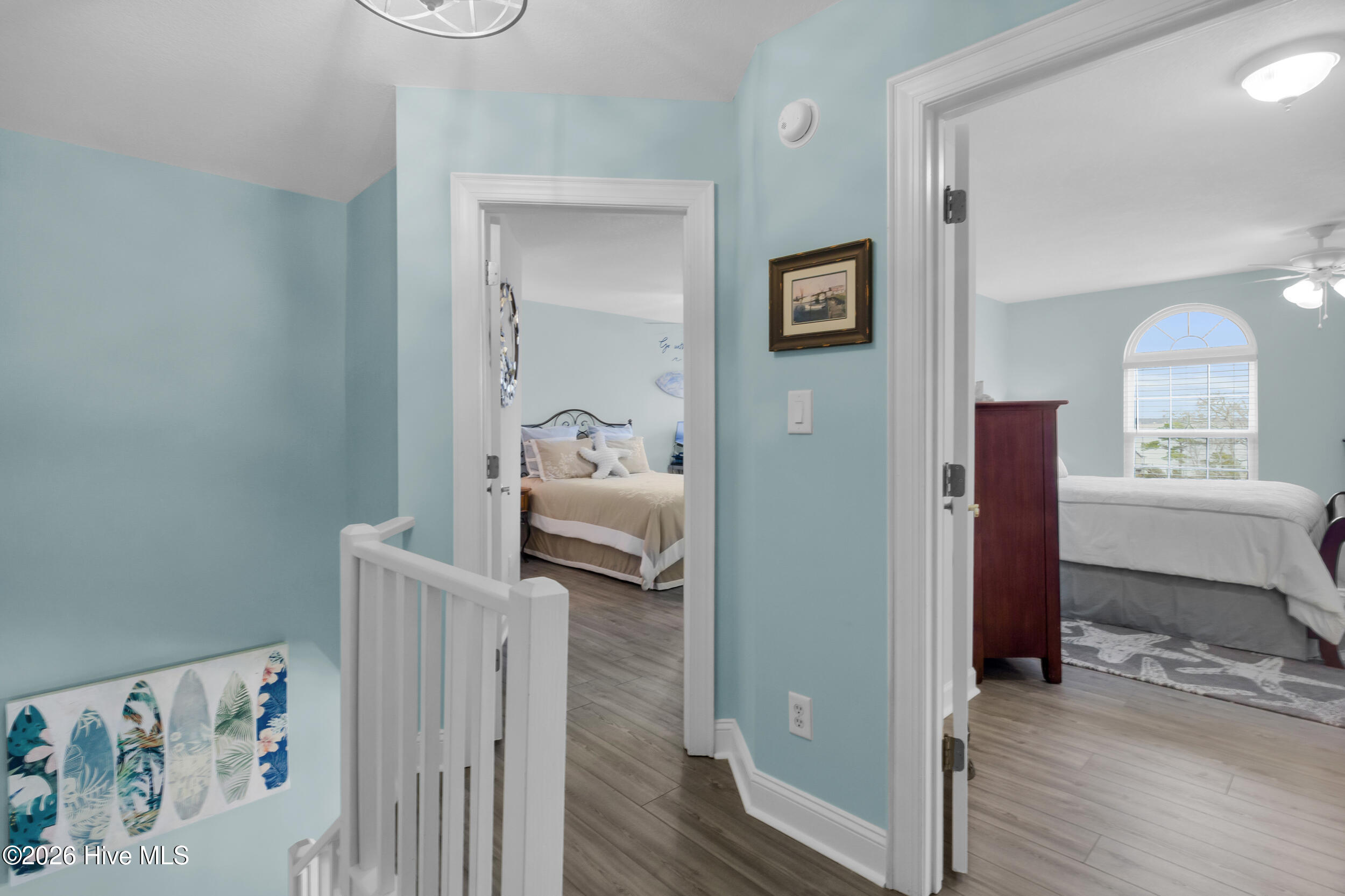 100557933 | Photo 16