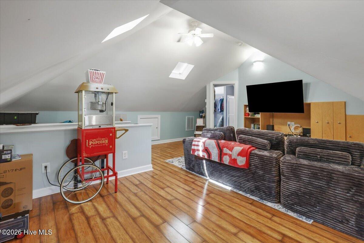 Bonus Room