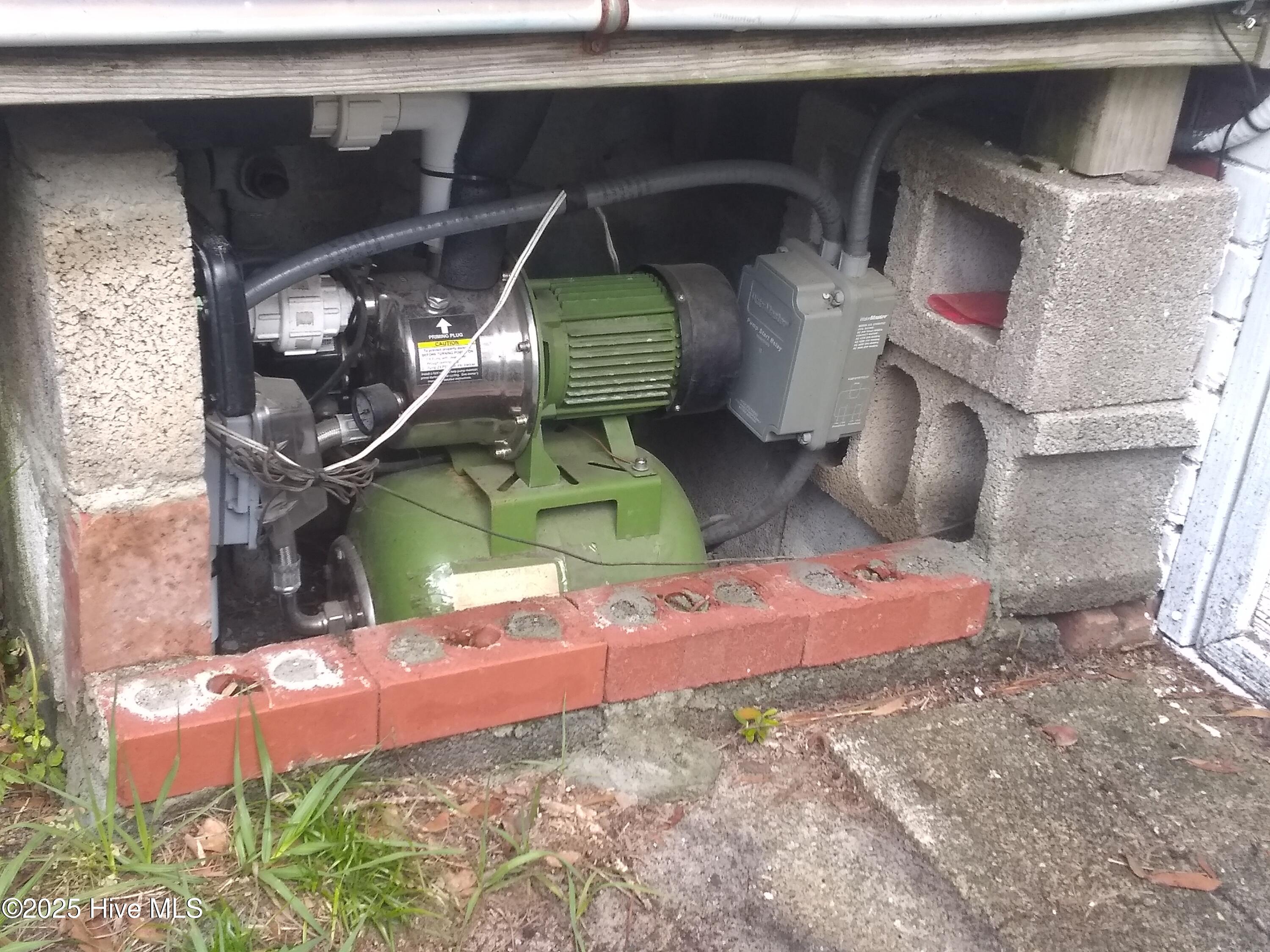 100531827 | Photo 35