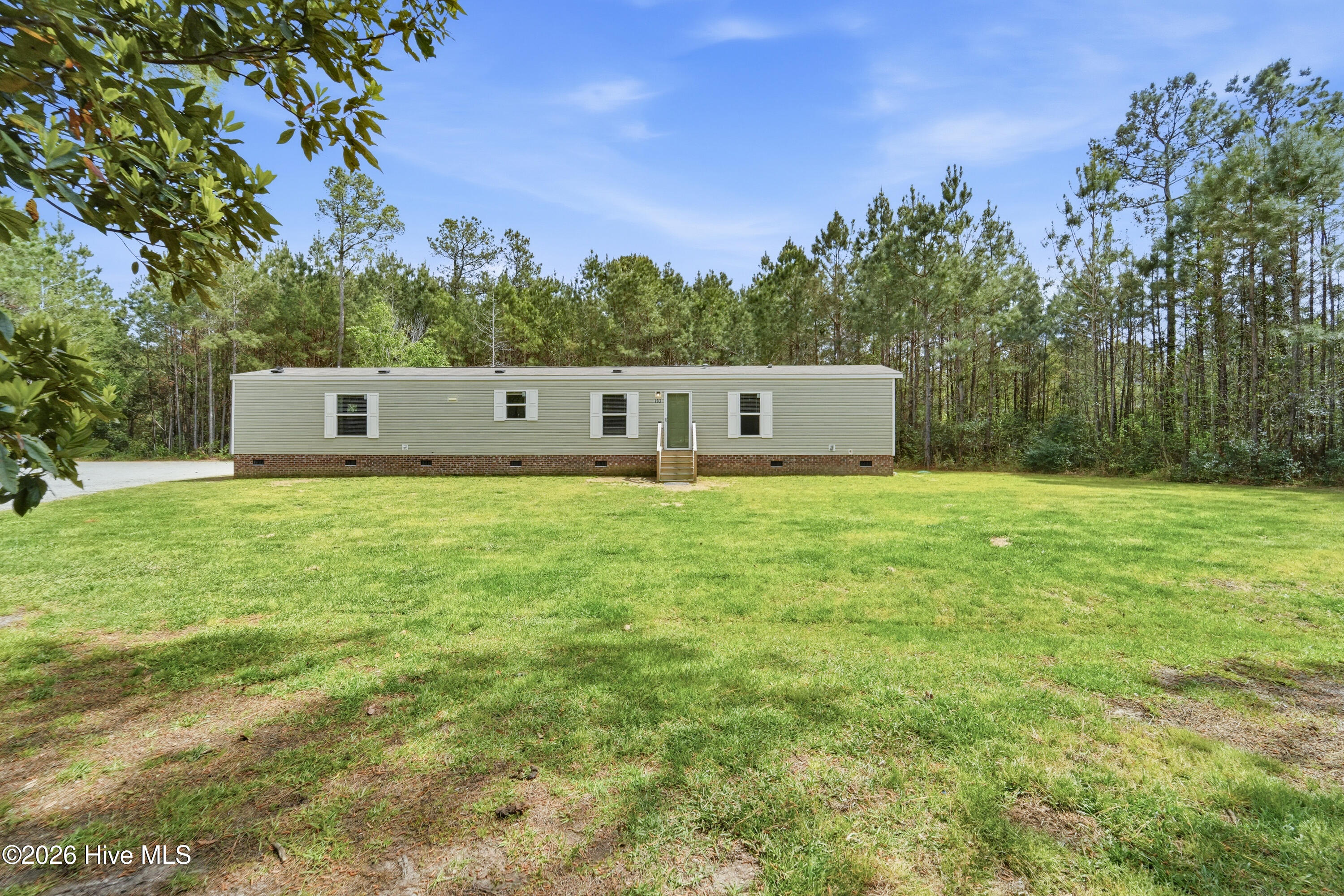 100566814 | Photo 15