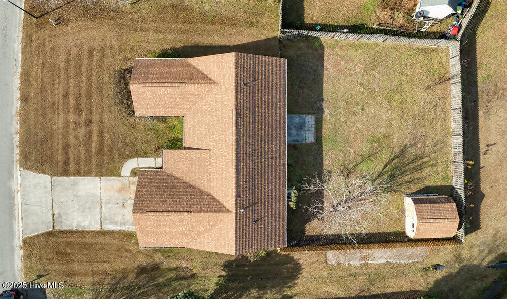 100544228 | Photo 36