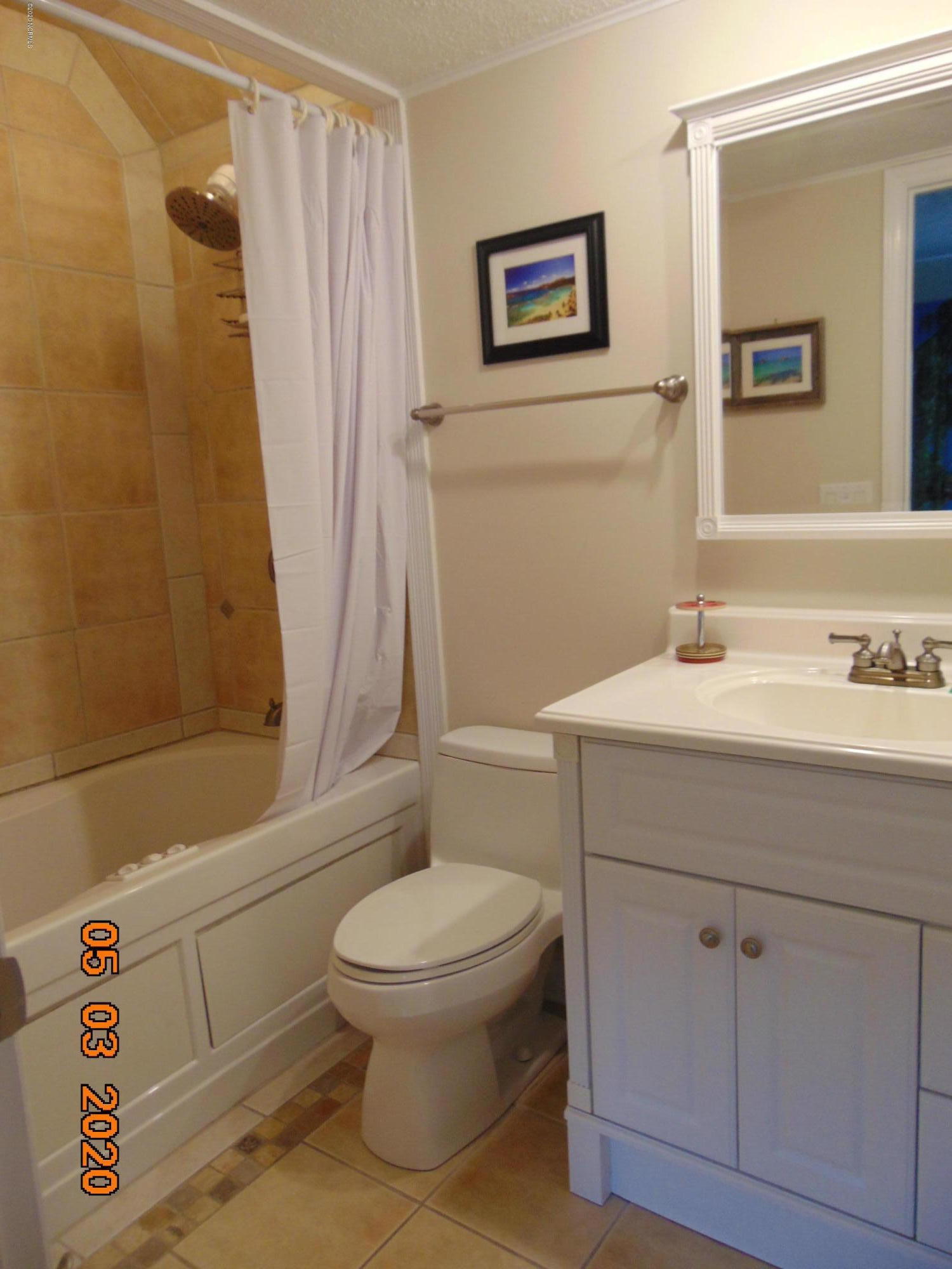 100542950 | Photo 13