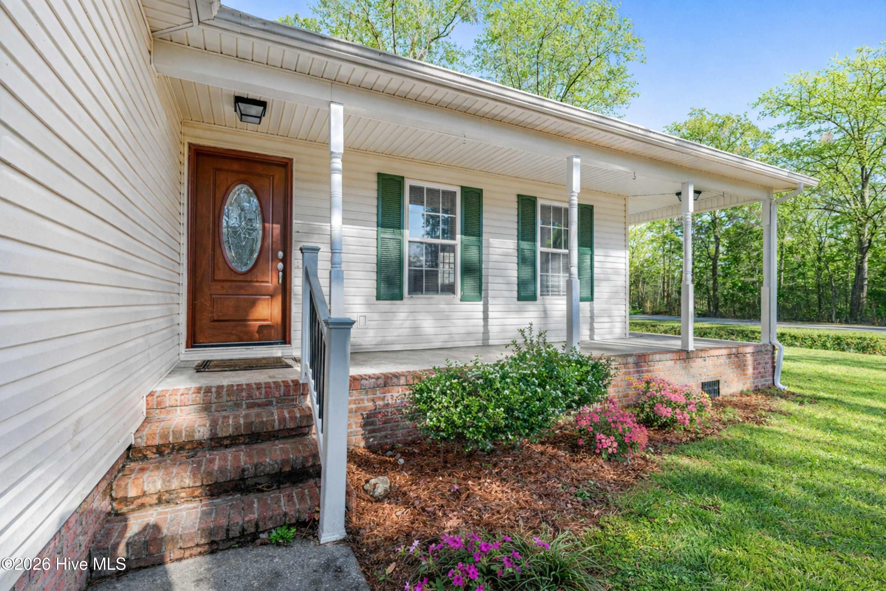 Homes for sale in Whiteville, NC | 625 Blue Jean Rd, Whiteville, NC 28472 | MLS# 100557378