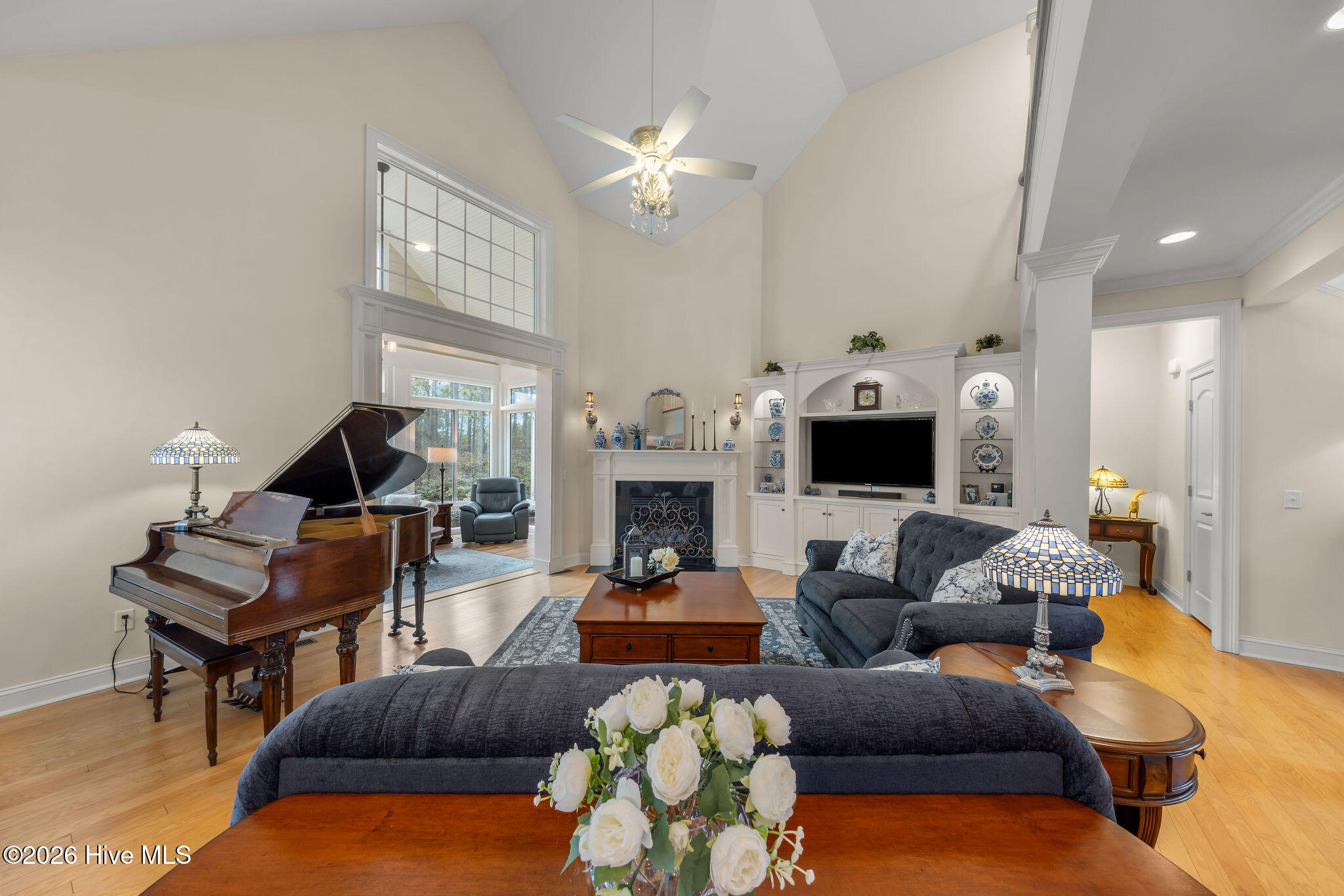 100556154 | Photo 13