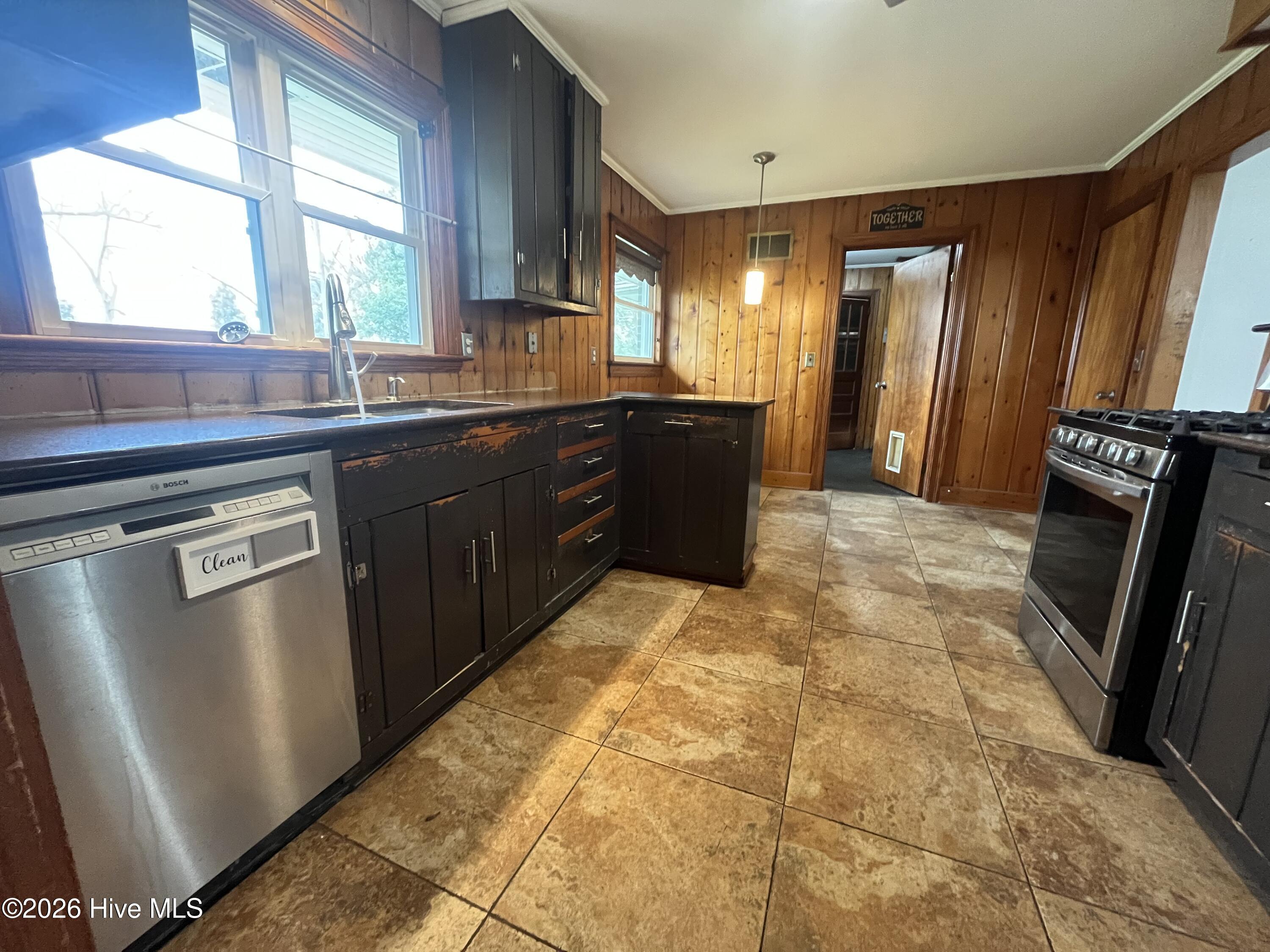 720 Main Street,Bayboro