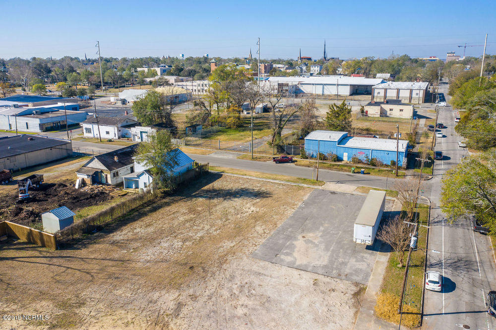 100490623 | Photo 19