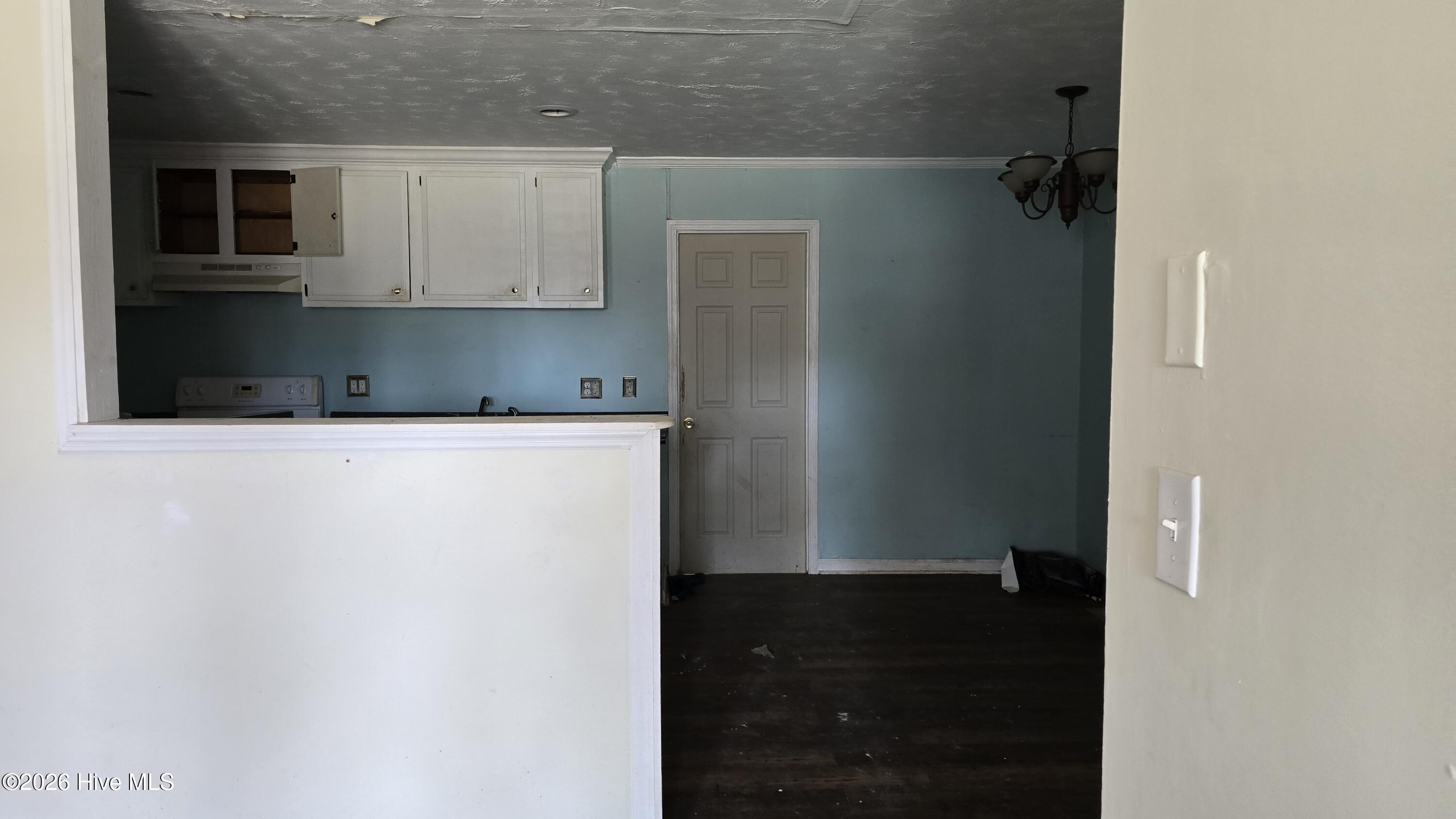 100561564 | Photo 17