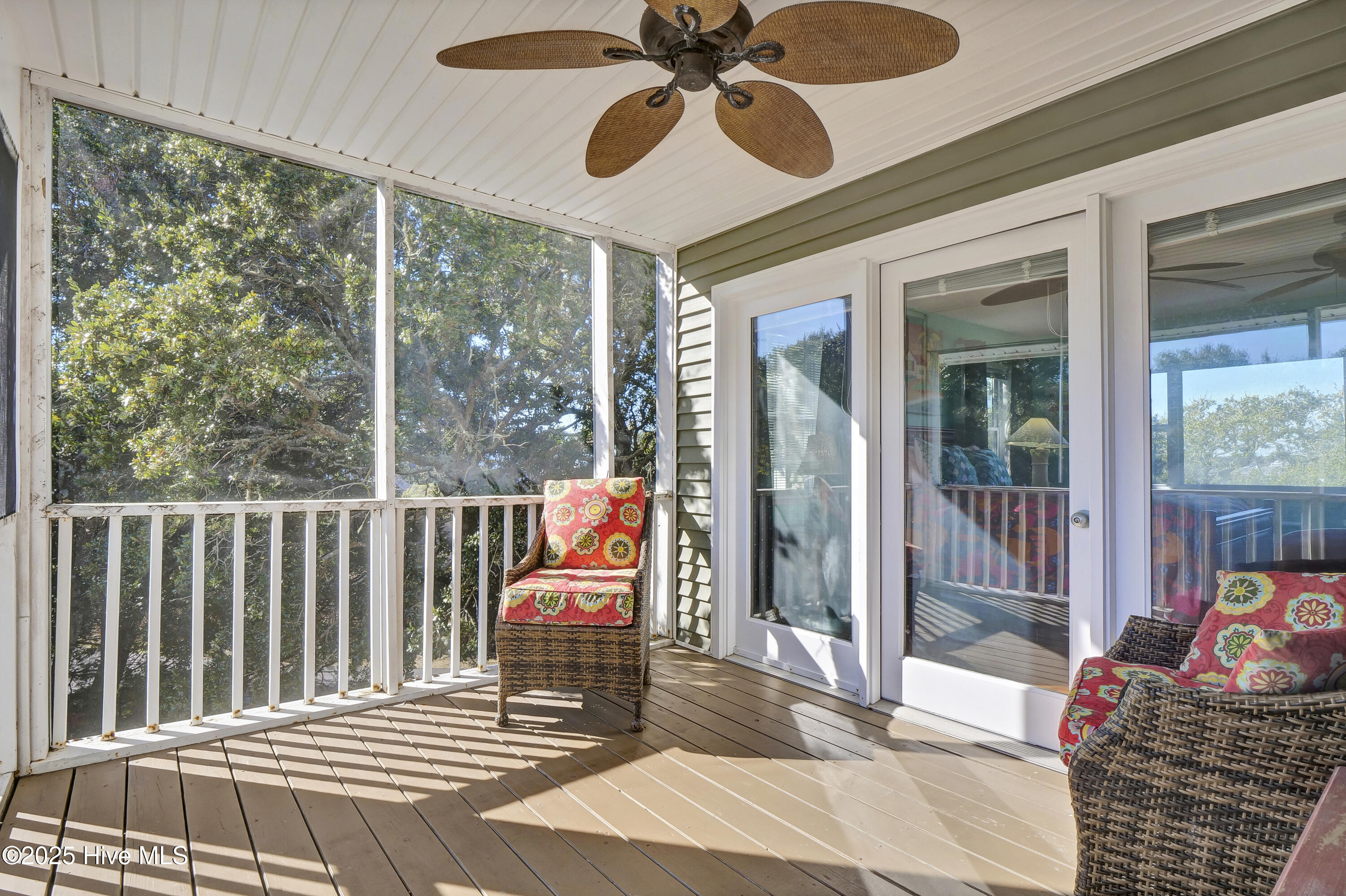 111 Cutlass Drive, Surf City, NC, 28445