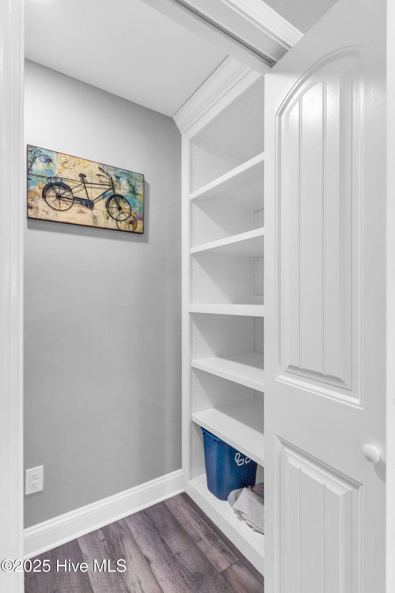 107 SW 25th Street, Oak Island, NC, 28465