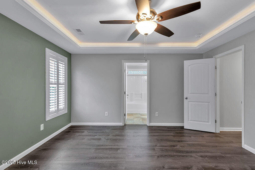 100540193 | Photo 21